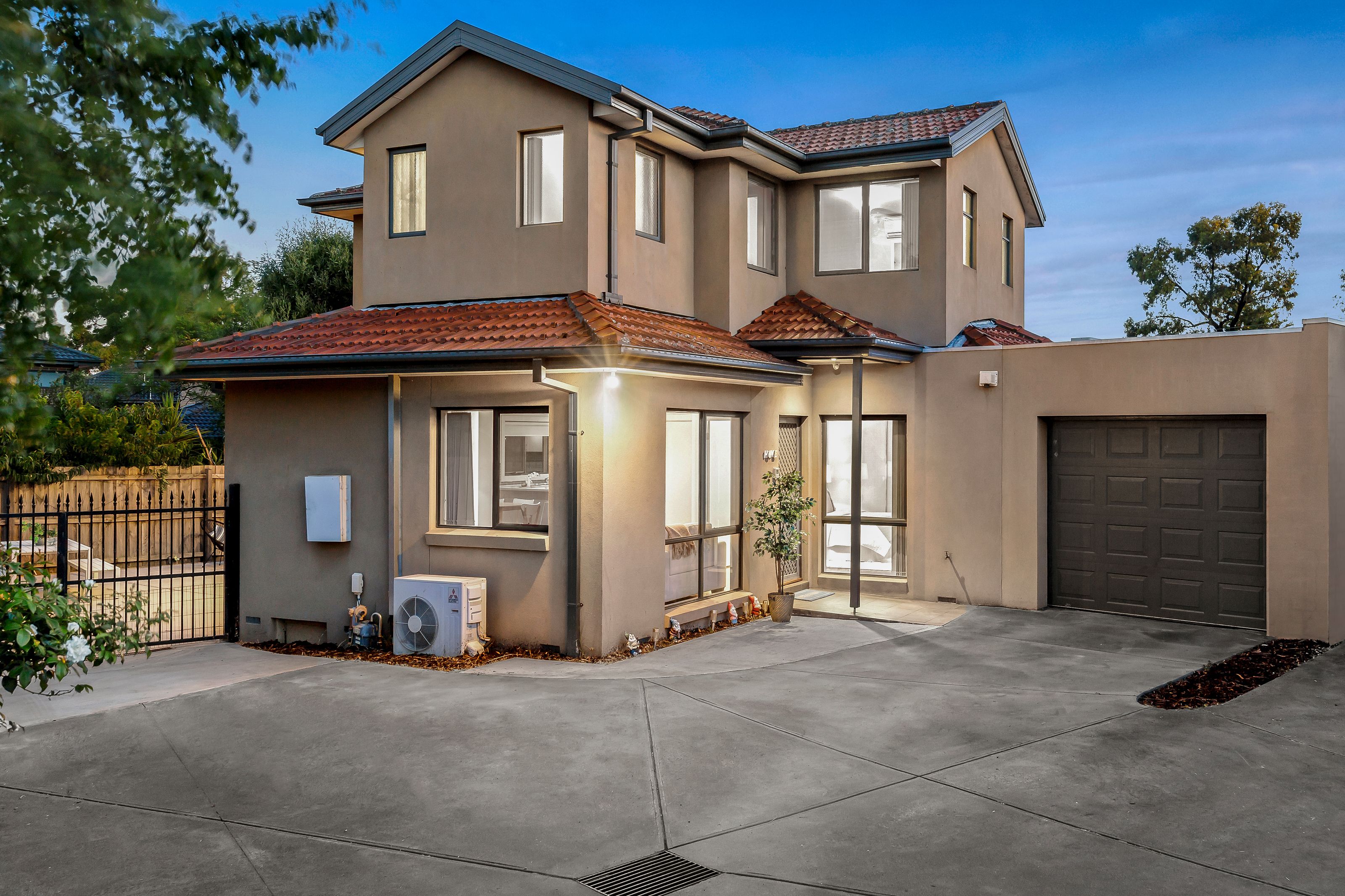 5 Dobell Court, Mulgrave VIC 3170