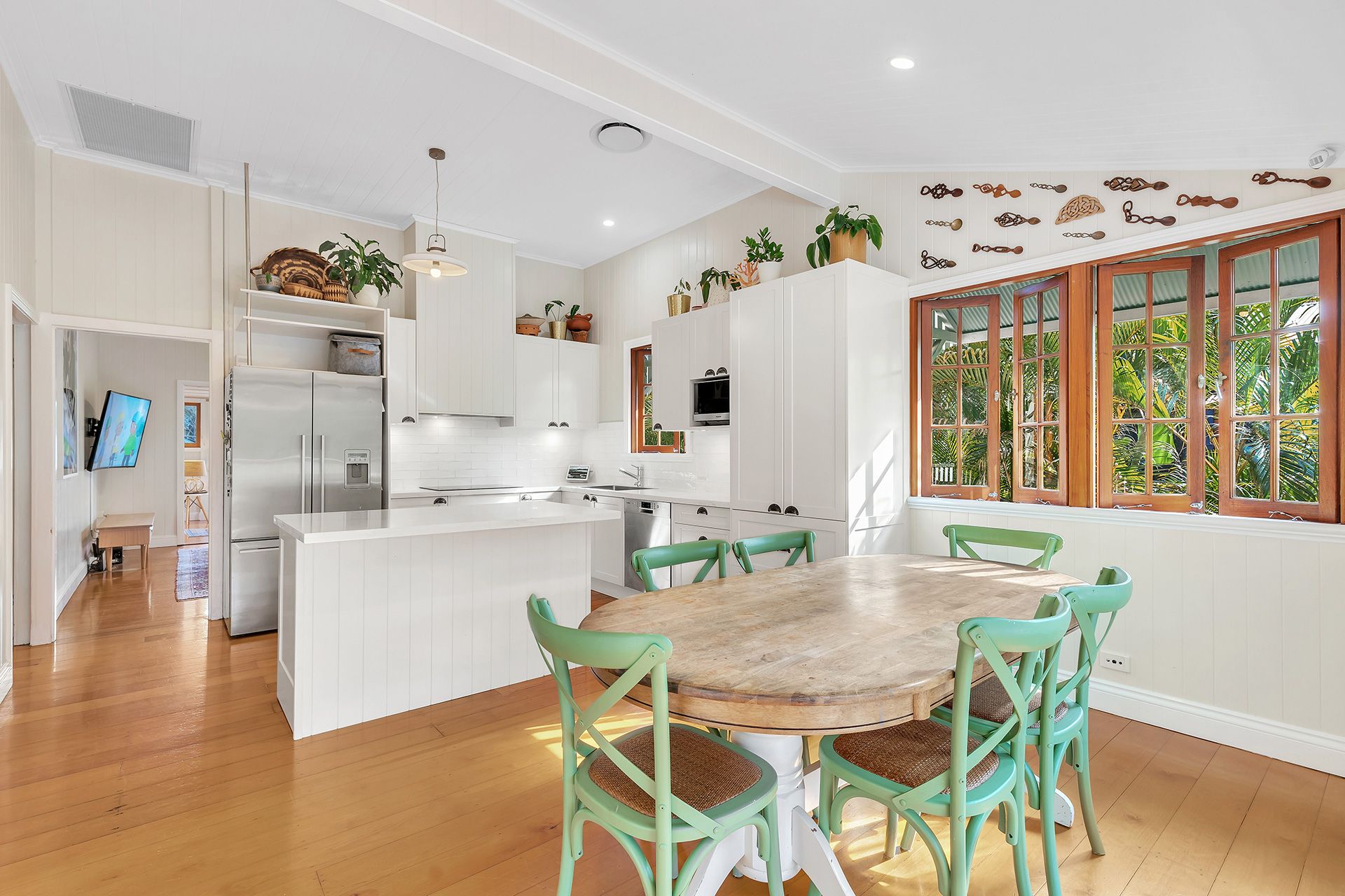 18 Peach Street, Greenslopes, QLD 4120