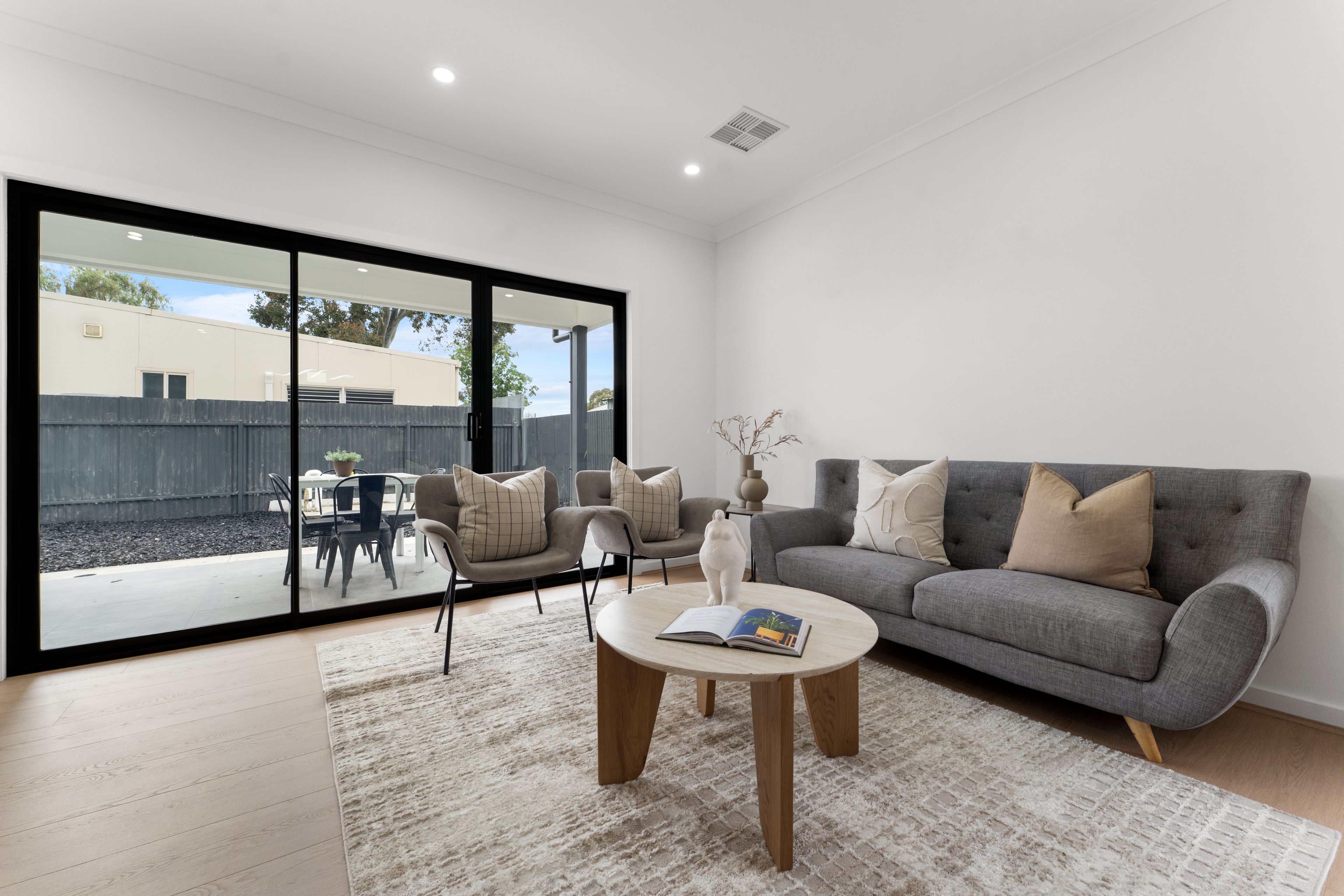 6A Fotherham Street — photo 3 of 15