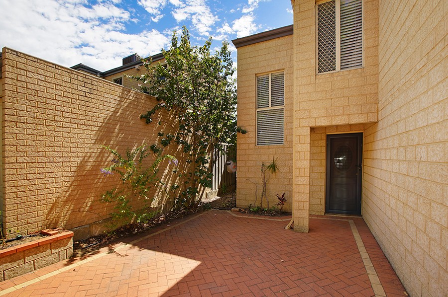 6 Ellis Road, Kardinya, WA 6163