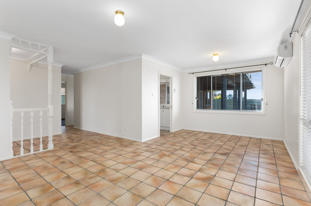 1 Rosewood Avenue, Thornton, NSW 2322