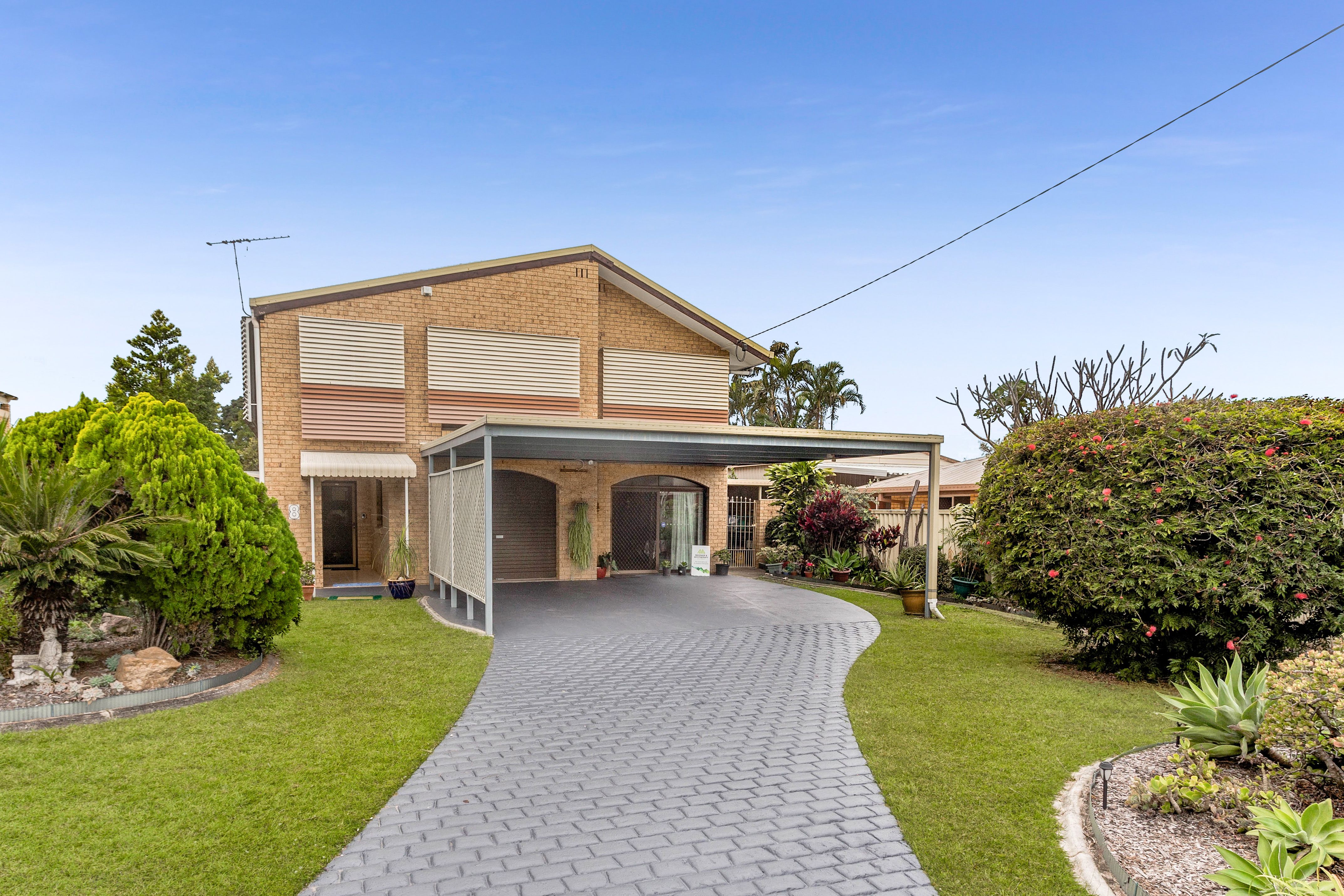 8 Sylvan Court, Kallangur, QLD 4503