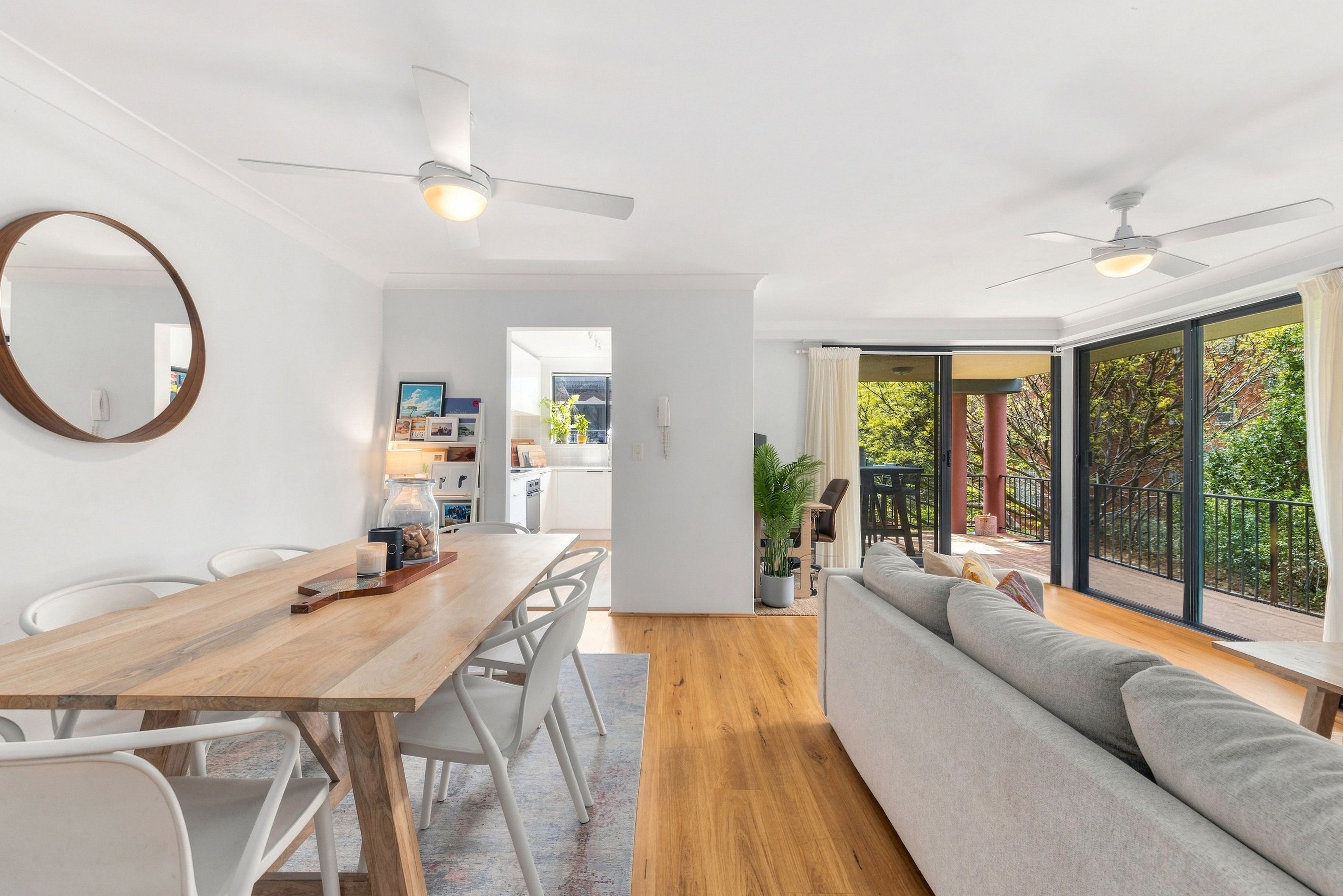 105/53-55 Cowper Street — photo 3 of 10