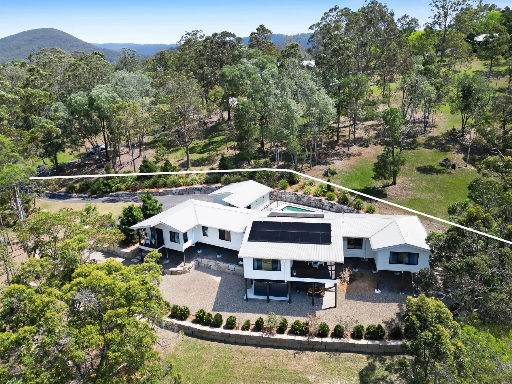 477 Bonogin Road, Bonogin, QLD 4213
