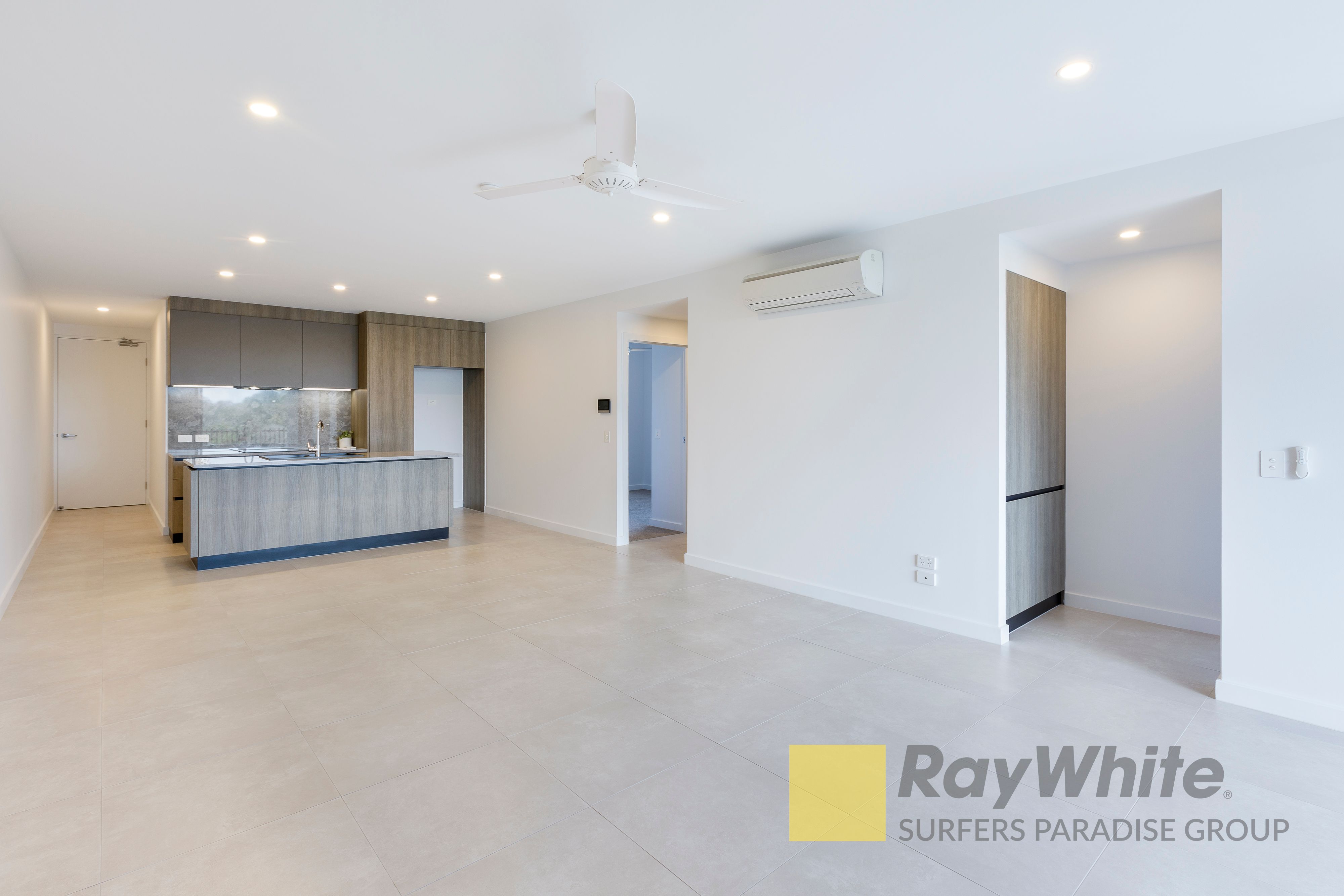 302/135 Eugaree Street, Southport, QLD 4215