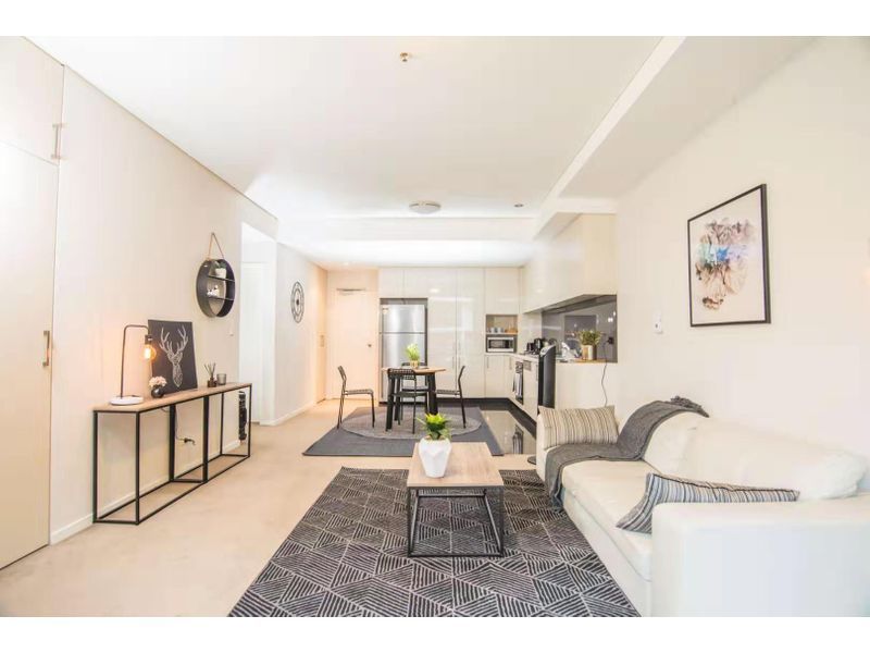 308/17 Joynton Avenue — photo from Ray White The Horizon Group - East