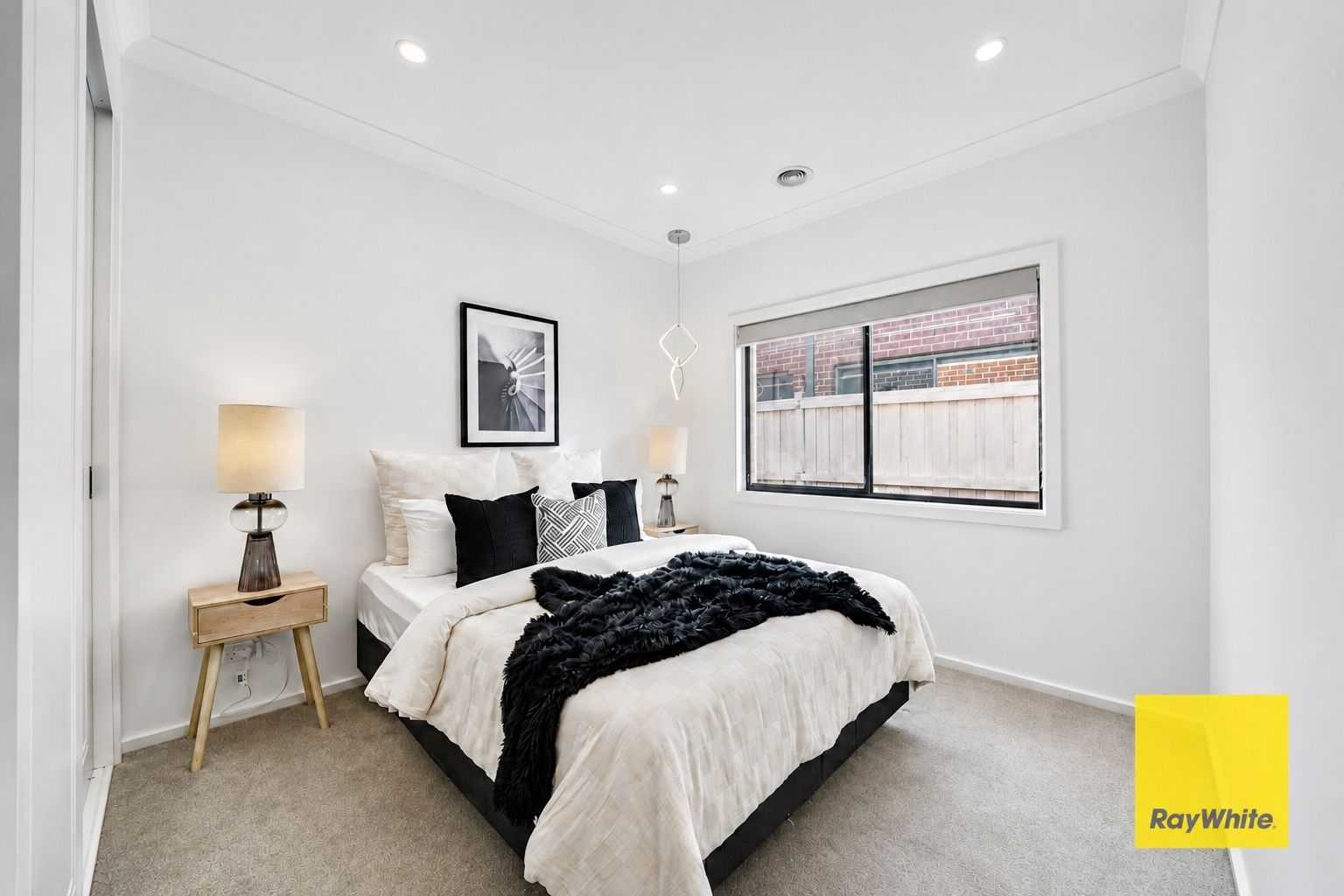 10 Leonard Avenue — photo 10 of 28
