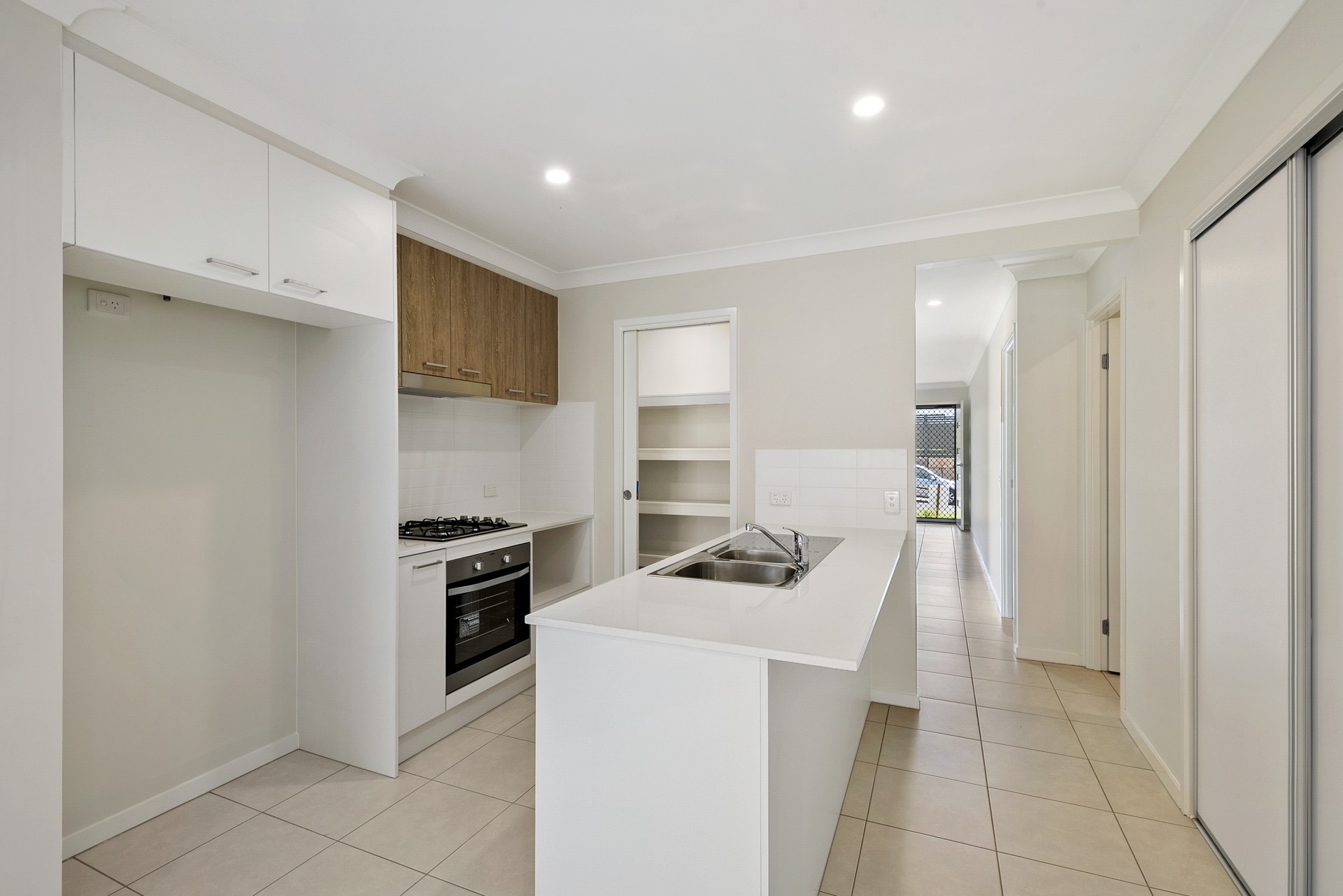 48 Gardenia Circuit, Dakabin, QLD 4503
