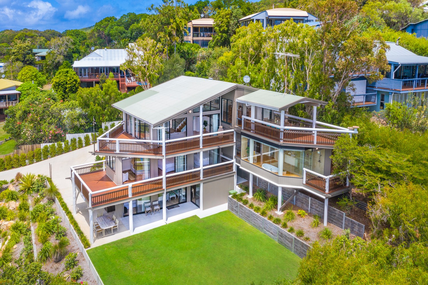 23 George Nothling Drive, Point Lookout, QLD 4183