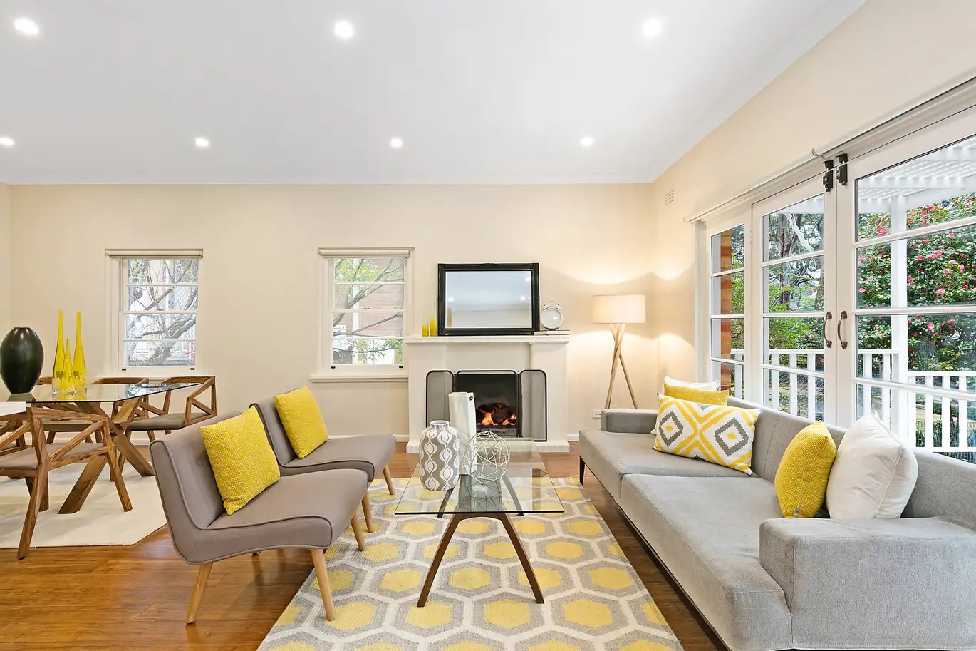 10 Pentecost Avenue, St Ives, NSW 2075