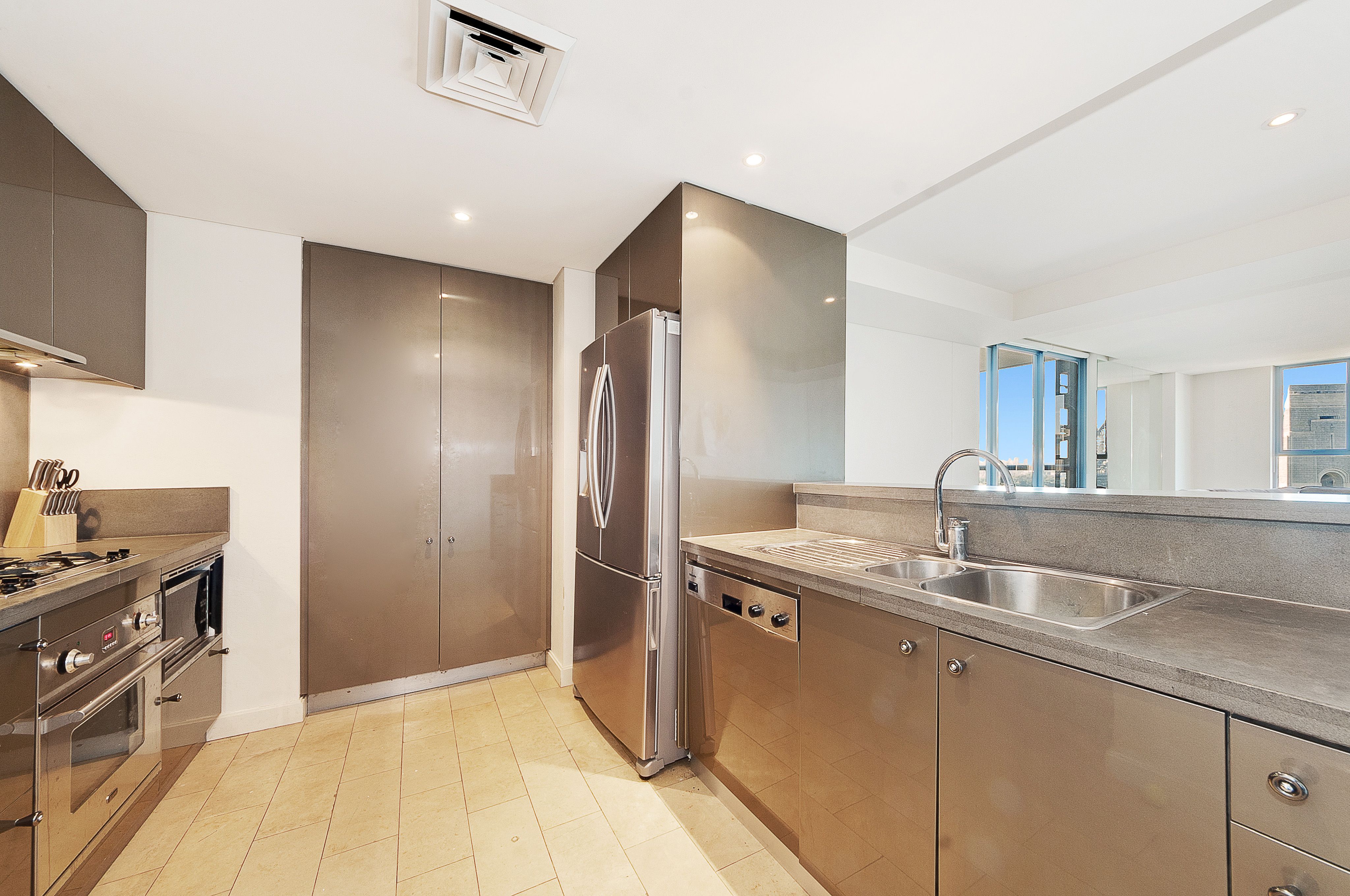 1406/2 Dind Street, Milsons Point, NSW 2061
