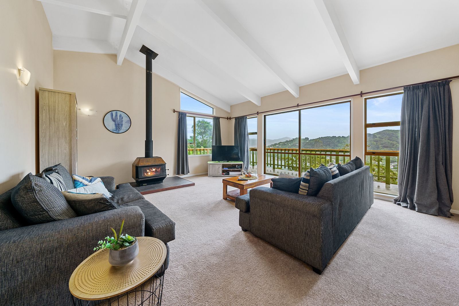 1/55 Waitohu Road, York Bay, Lower Hutt City
