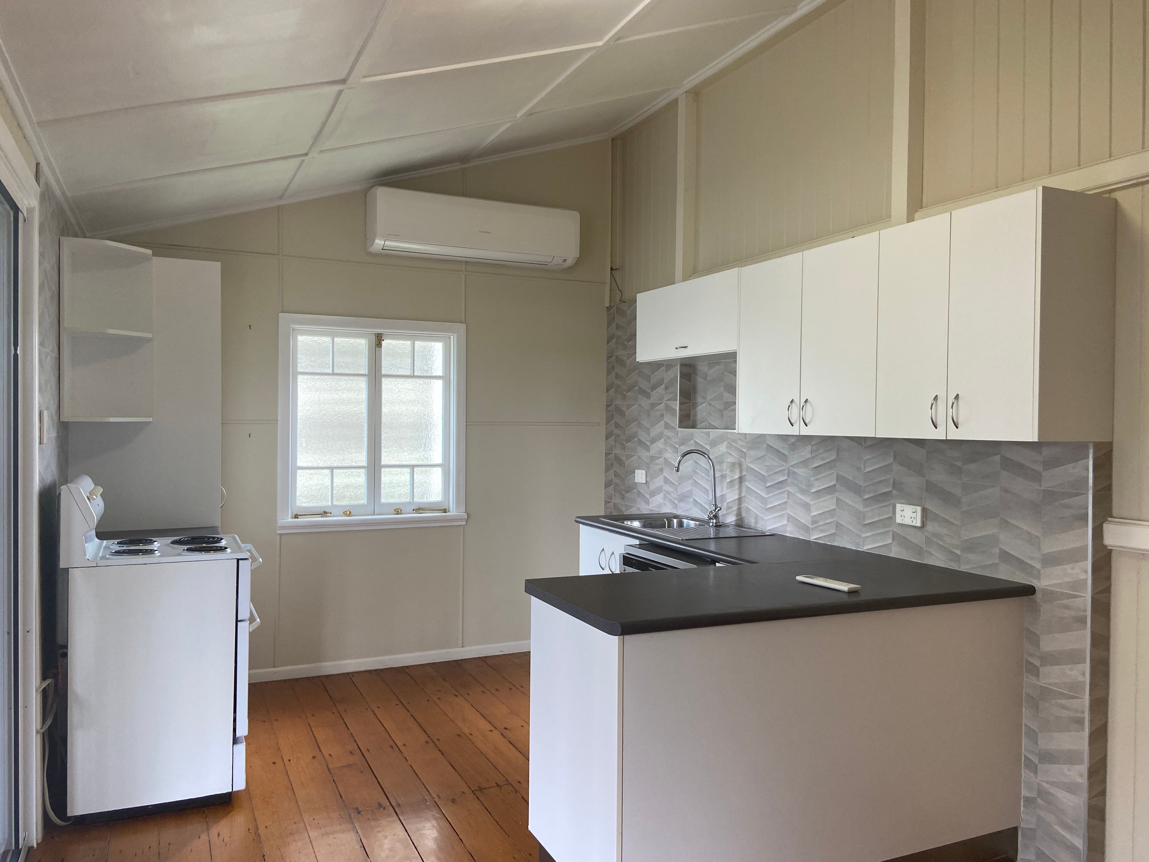 50 Camp Street, Mundingburra, QLD 4812
