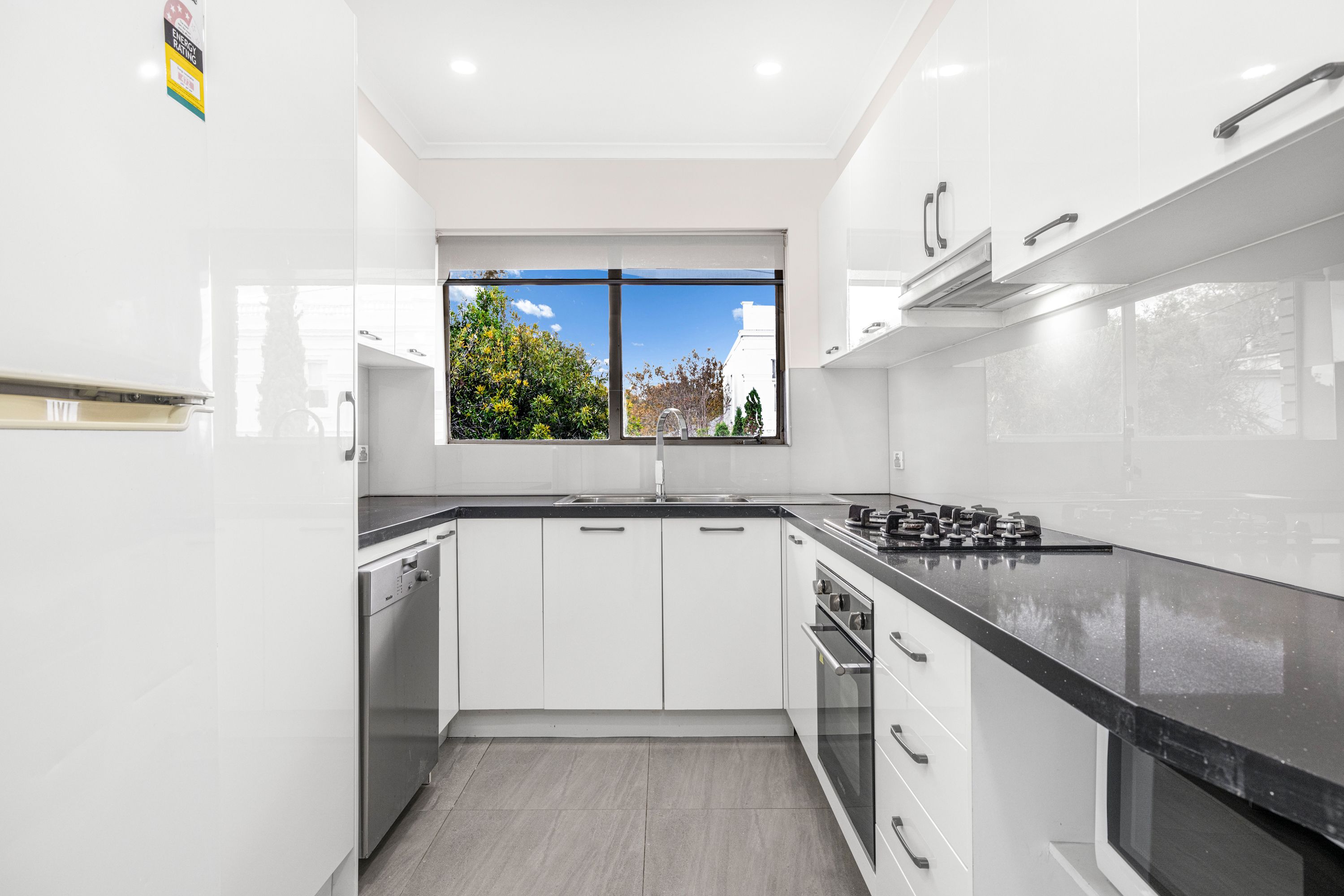 4/22 Rossfield Avenue, Kew, VIC 3101