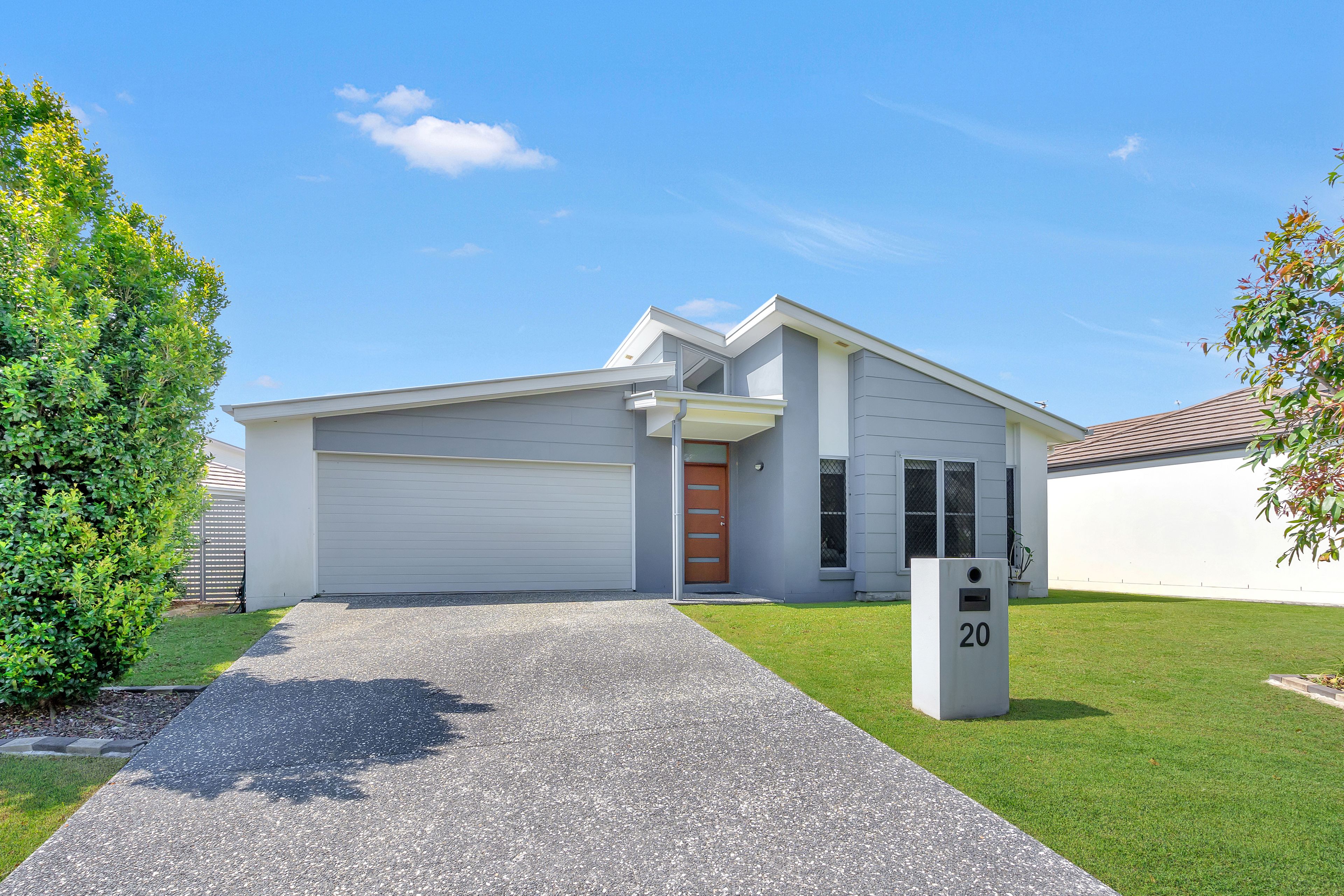 20 Galley Road, Hope Island, QLD 4212
