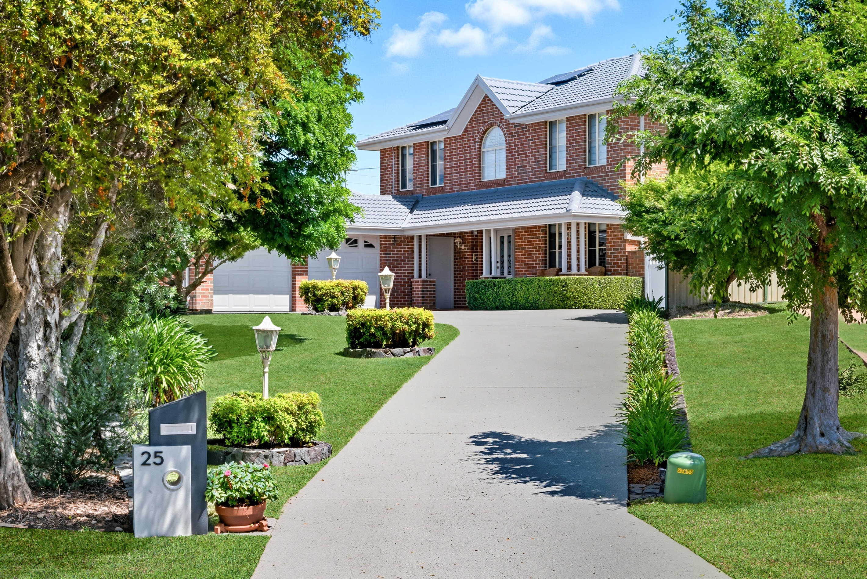 25 Dungara Crescent, Glenmore Park, NSW 2745