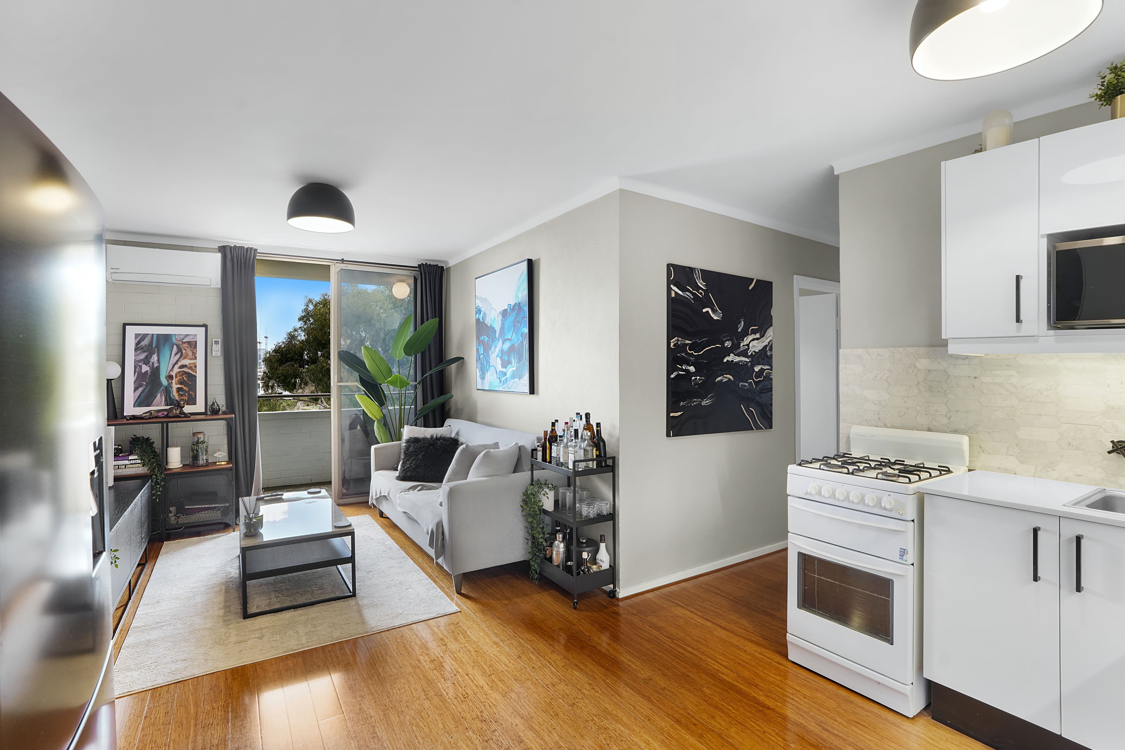 57/50 Kirkham Hill Terrace — photo 5 of 23