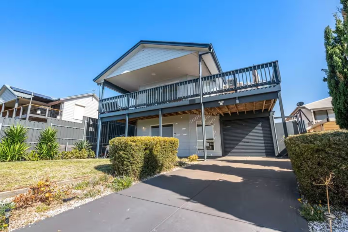 6 John Terrace, O'Sullivan Beach, SA 5166
