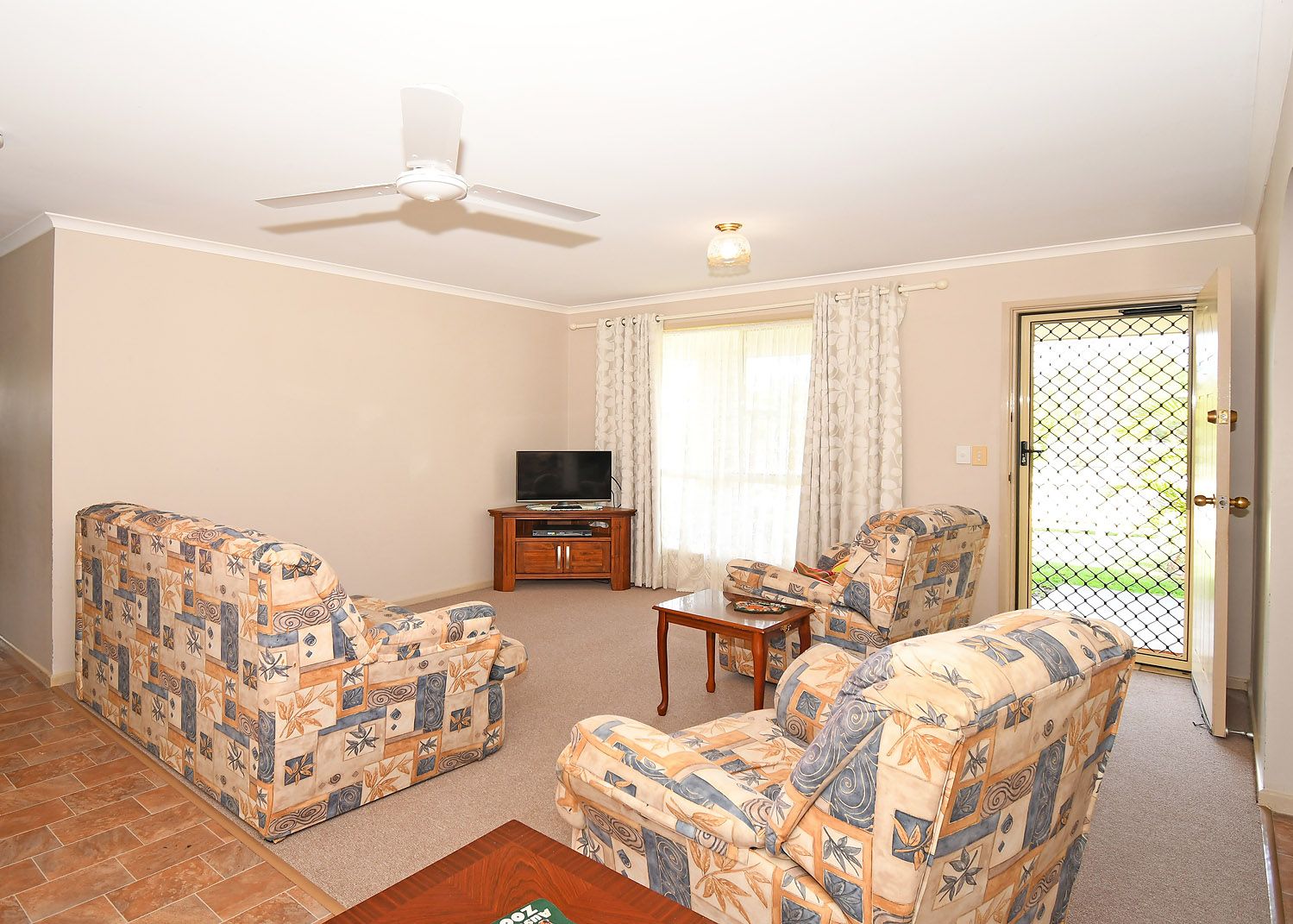23 Tristania Crescent, Urangan, QLD 4655