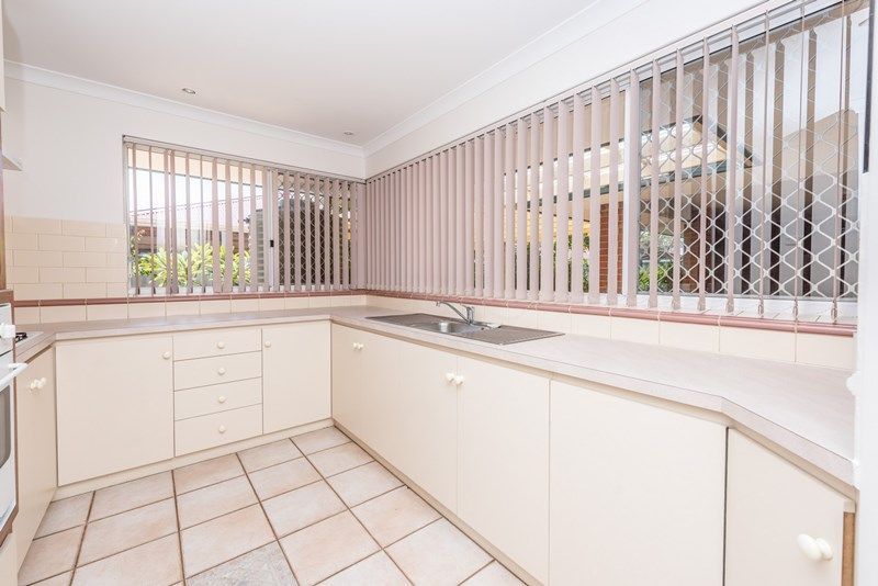 5/27 Fuller Street, Bluff Point, WA 6530
