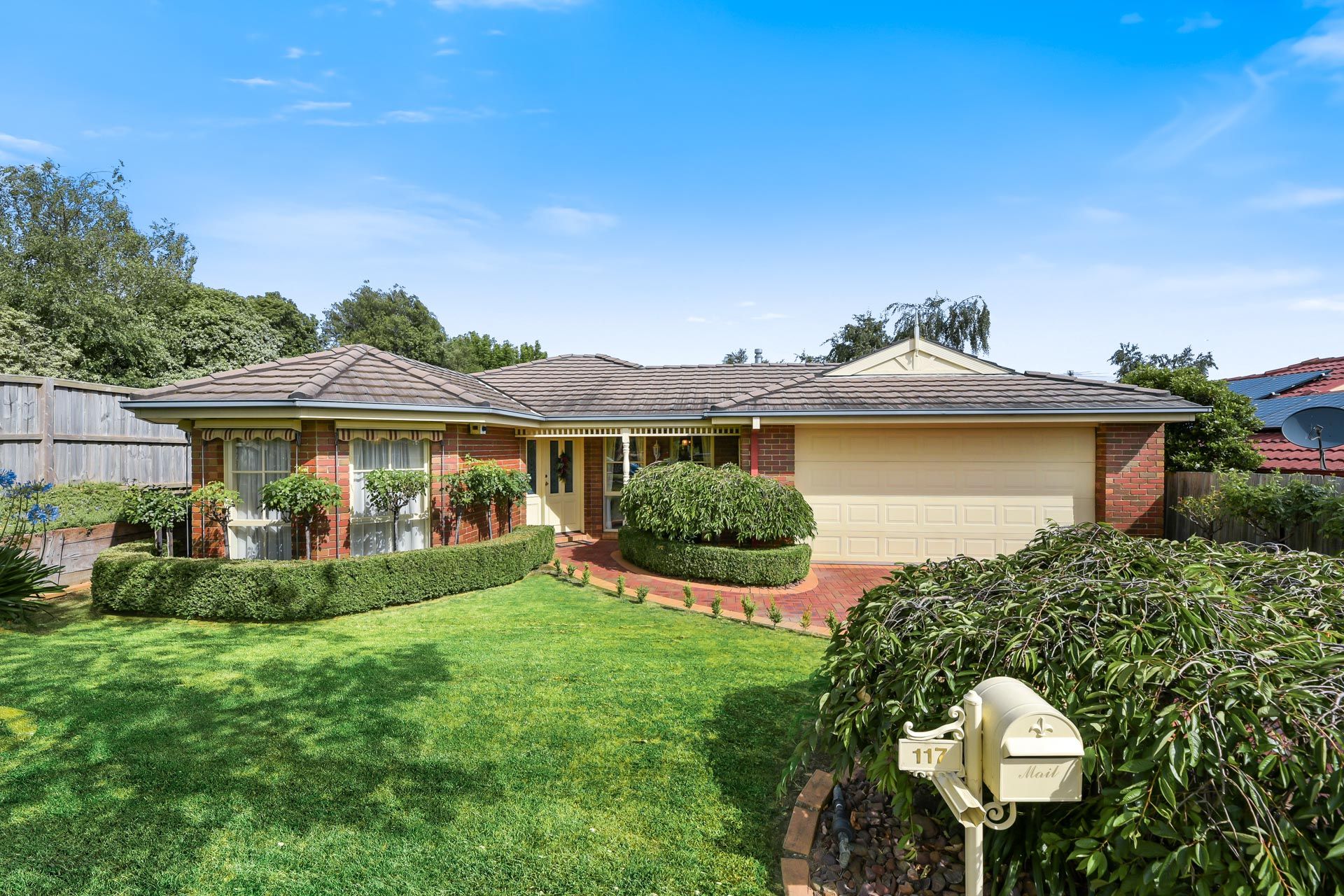 117 Earlsfield Drive, Berwick, VIC 3806