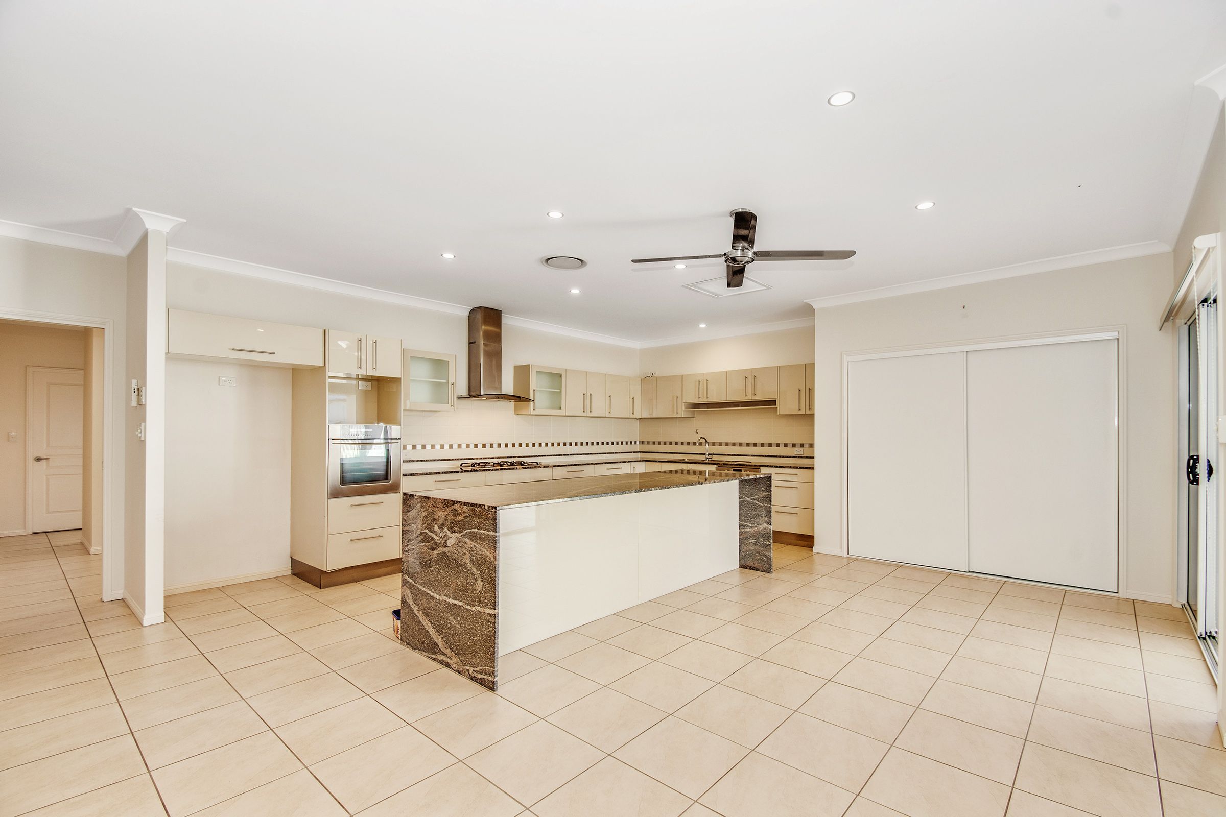 49 Yorlambu Parade, Maroochydore, QLD 4558