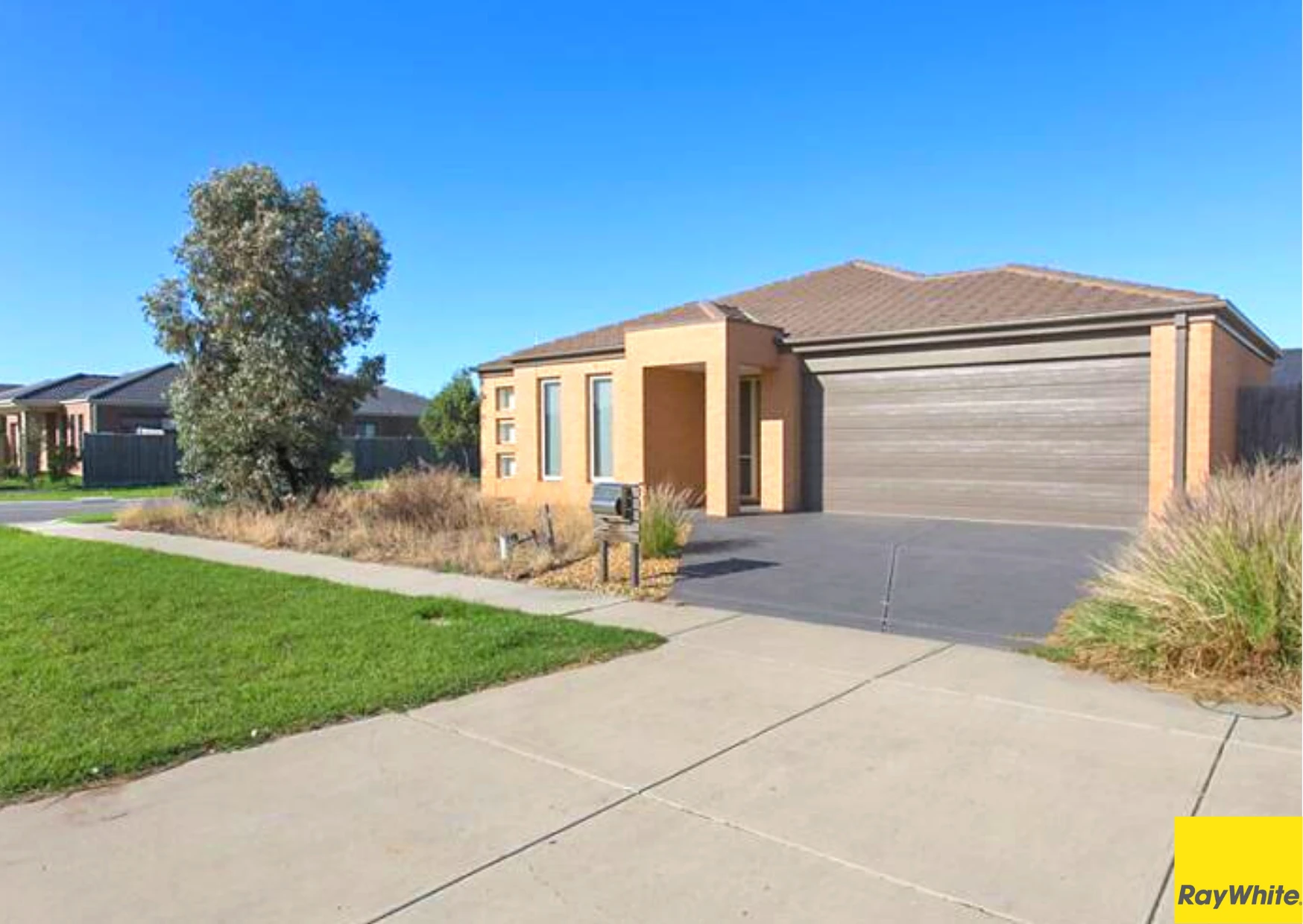 135 Featherbrook Drive, Point Cook, VIC 3030