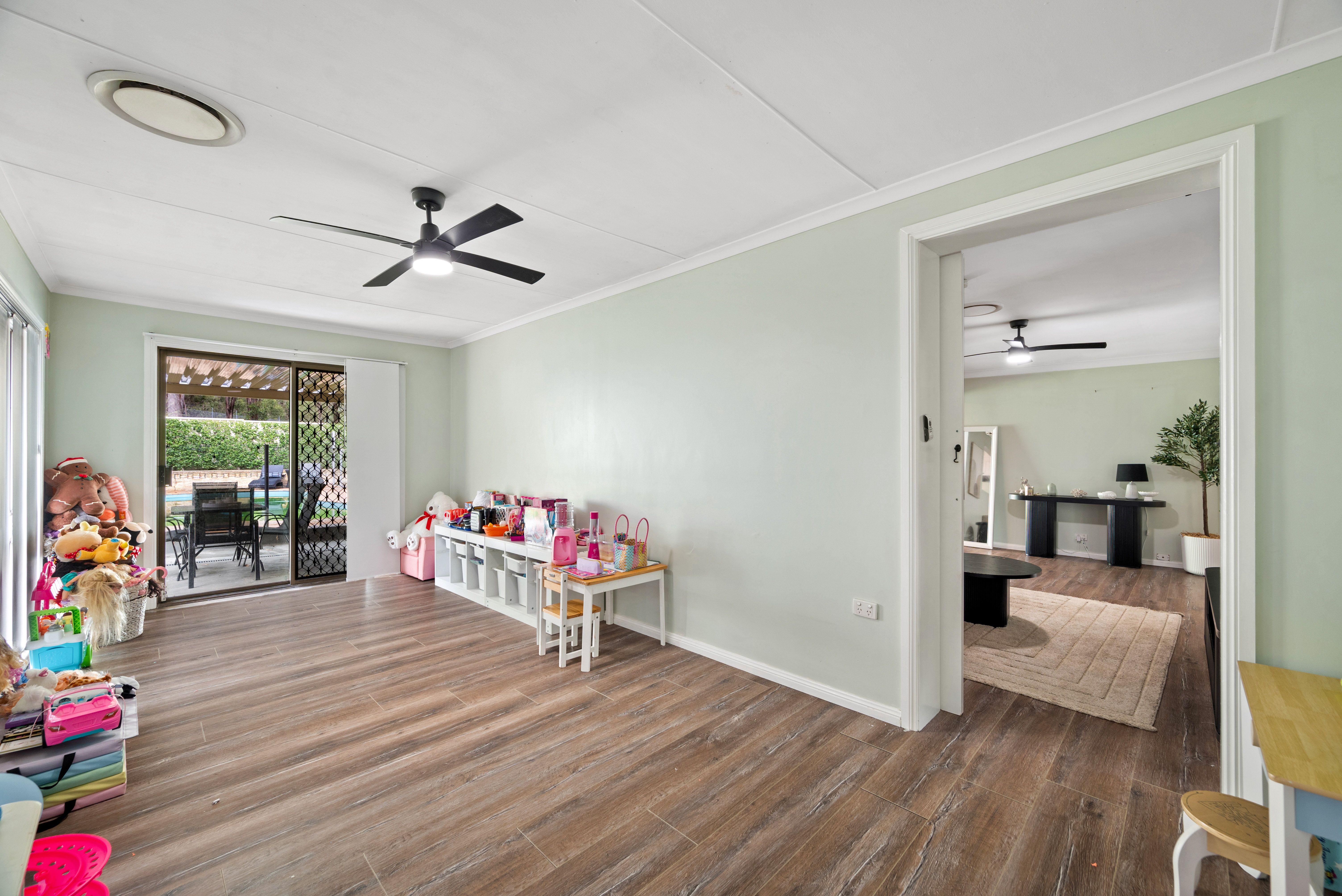 111 Richmond Road, Cambridge Park, NSW