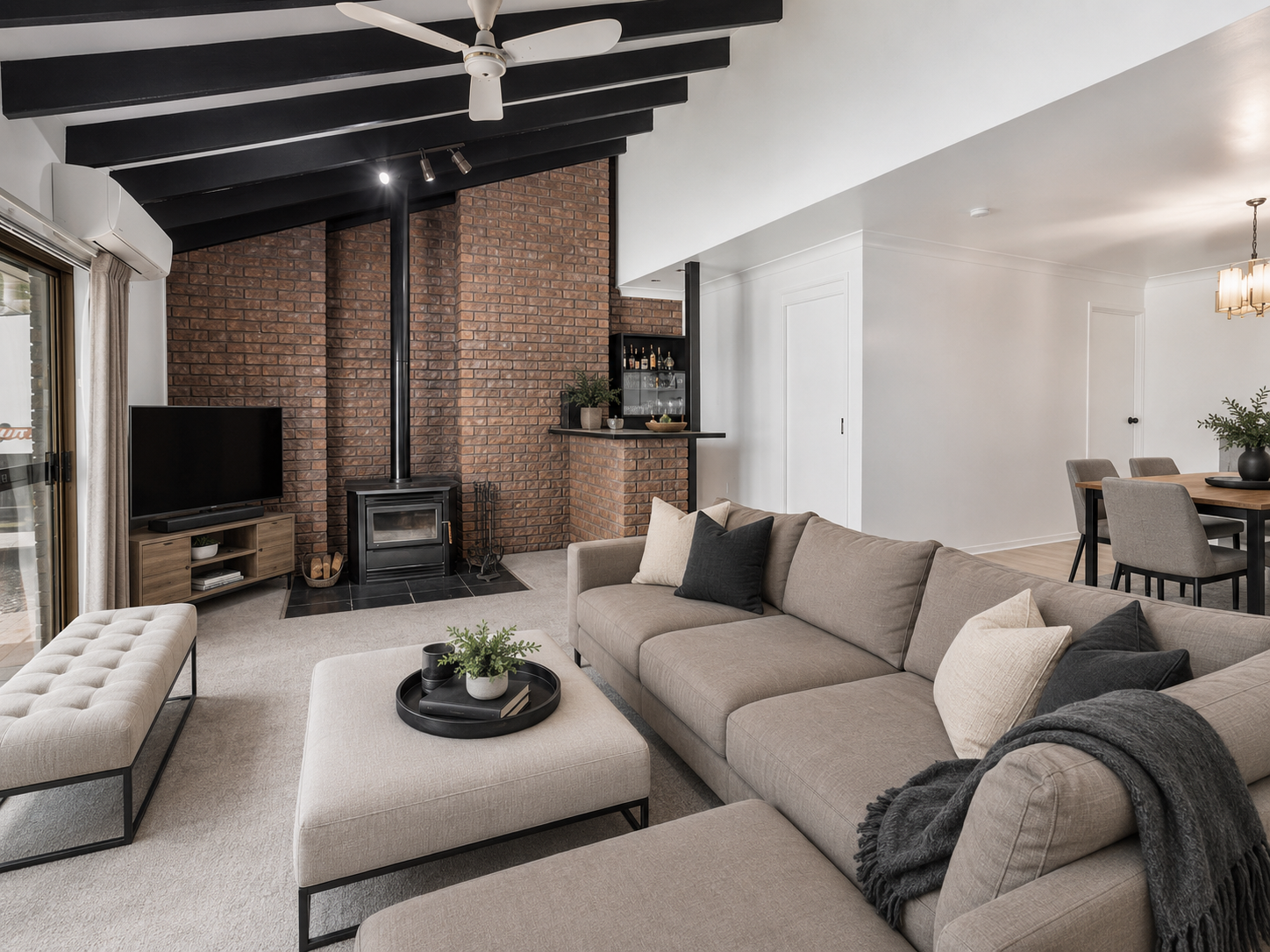 50 Gascoyne Drive — photo 2 of 24
