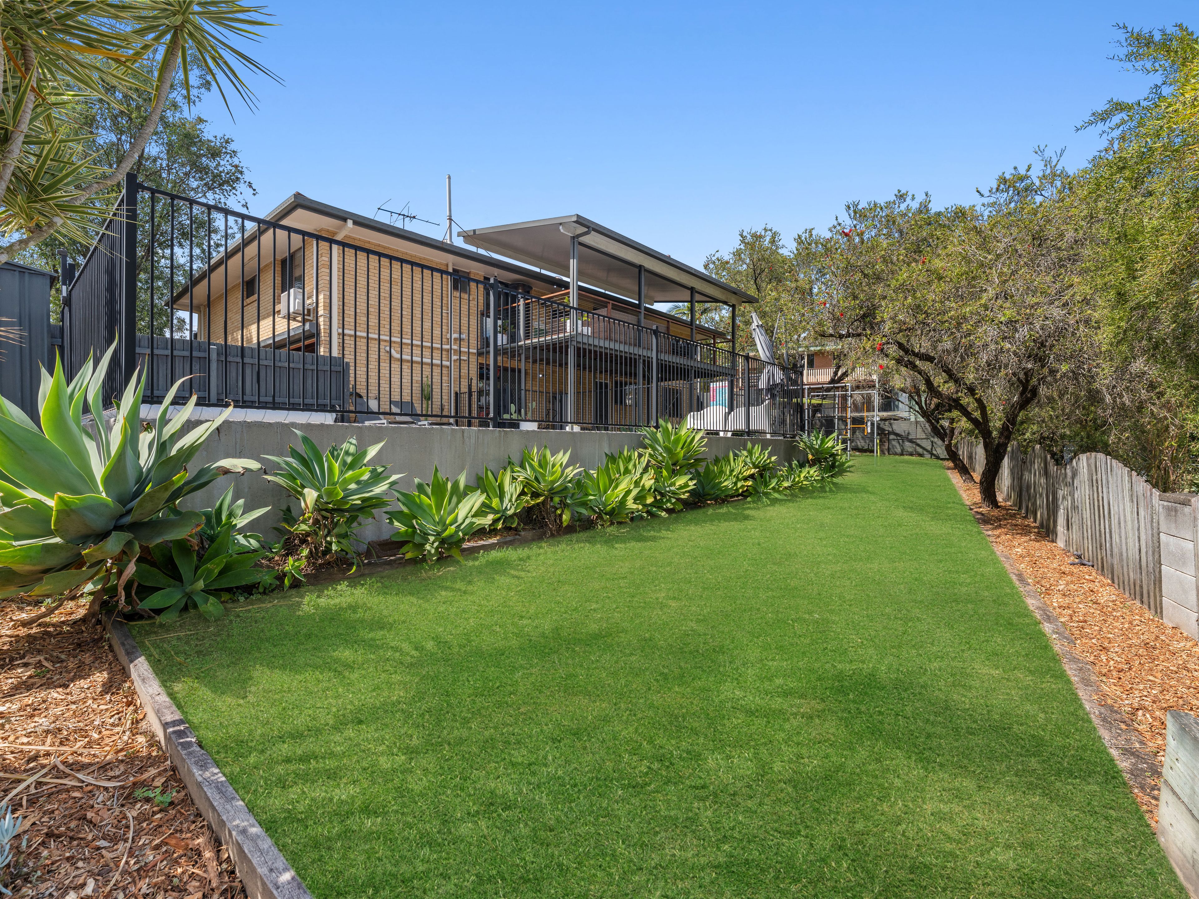 45 Hutton Road — photo 17 of 20