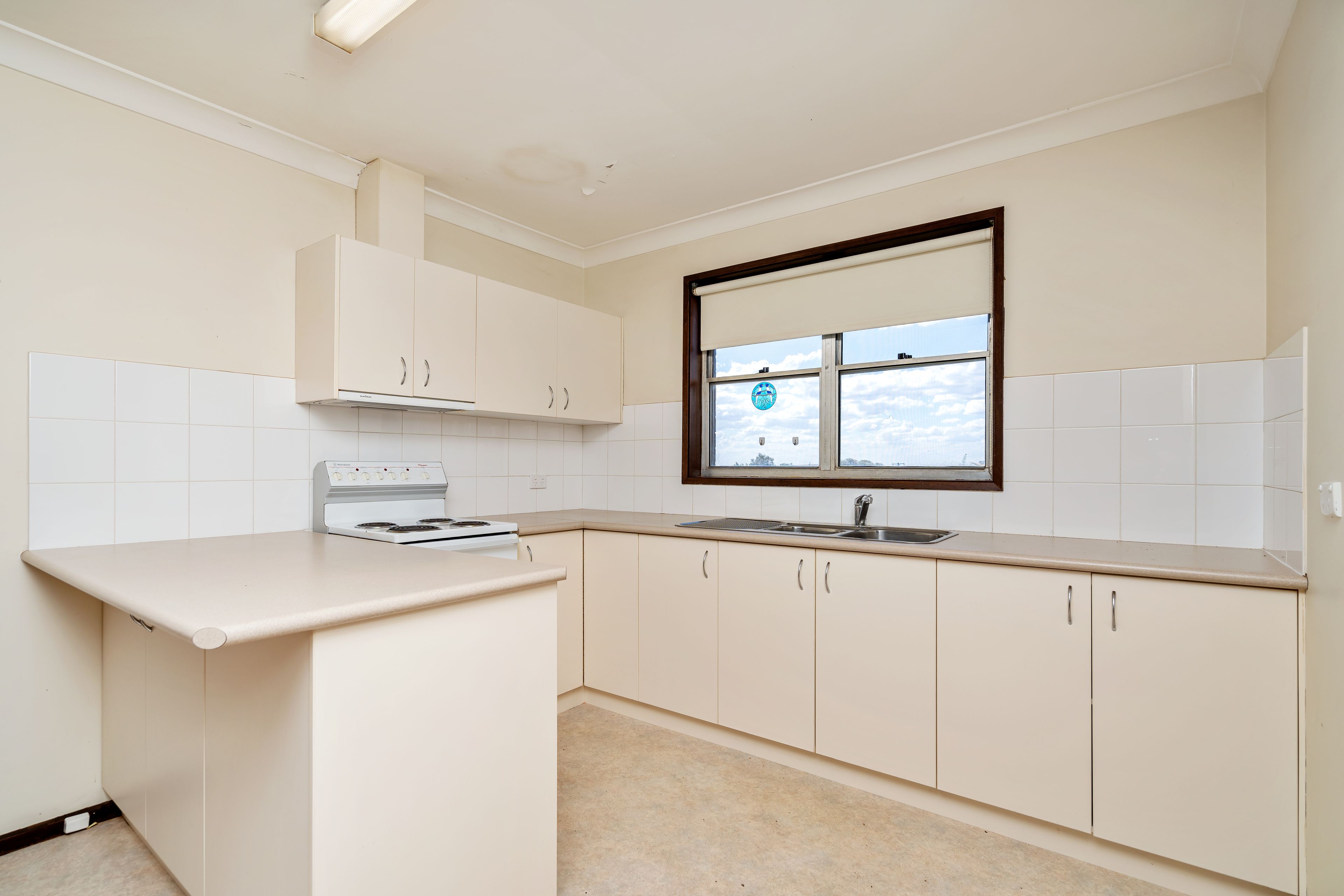 4 Telopea Place, Junee, NSW 2663