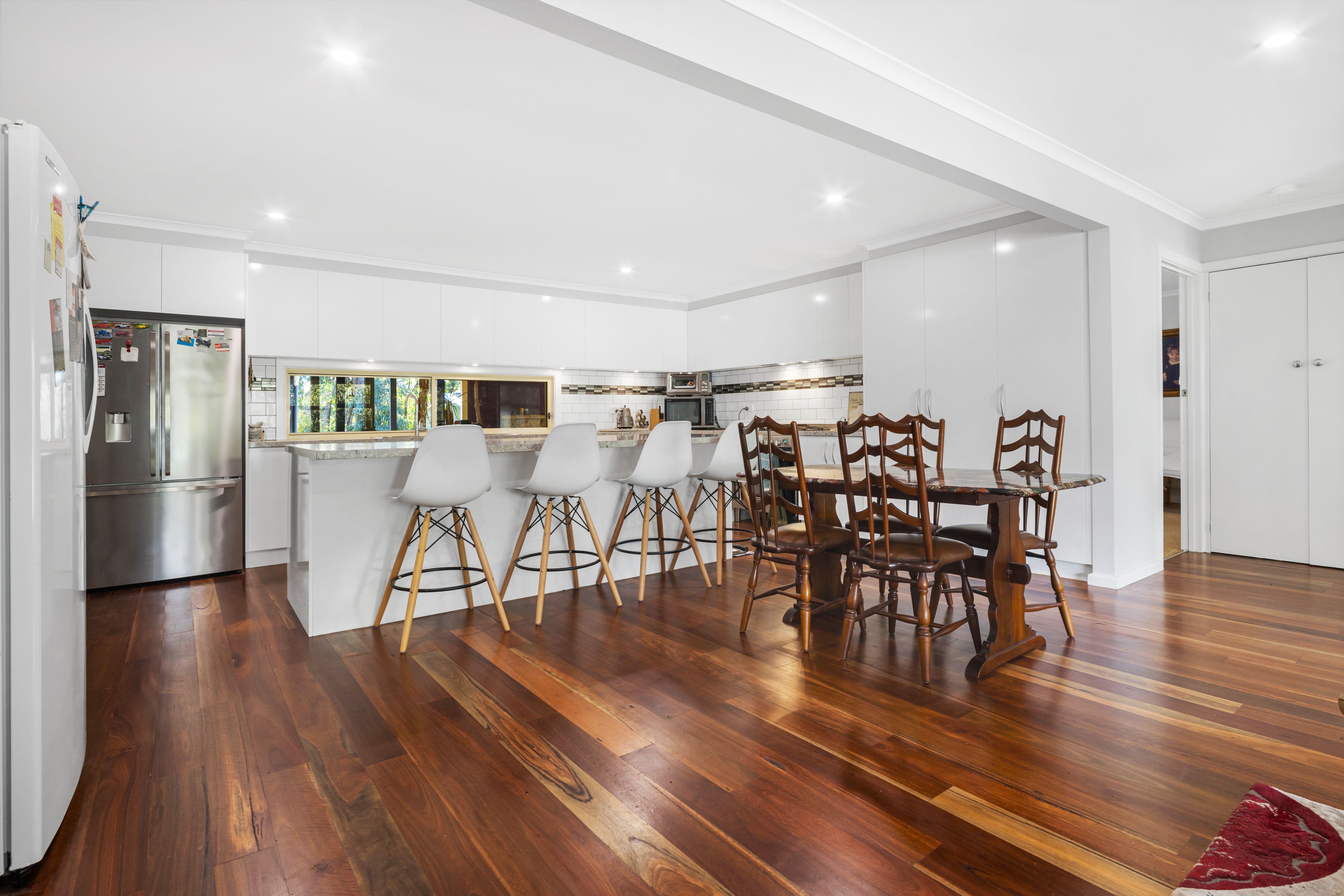 96 Knights Road — photo 6 of 19