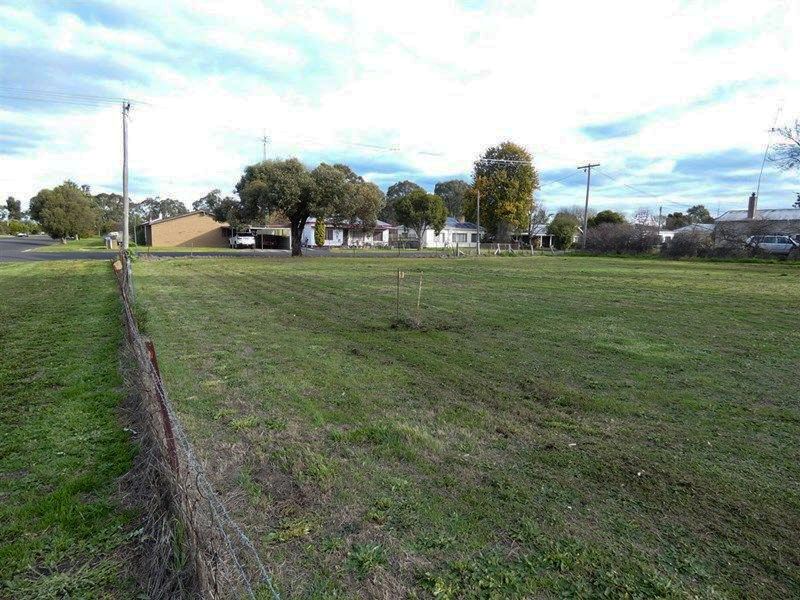 2 Margaret Street, Edenhope, VIC 3318