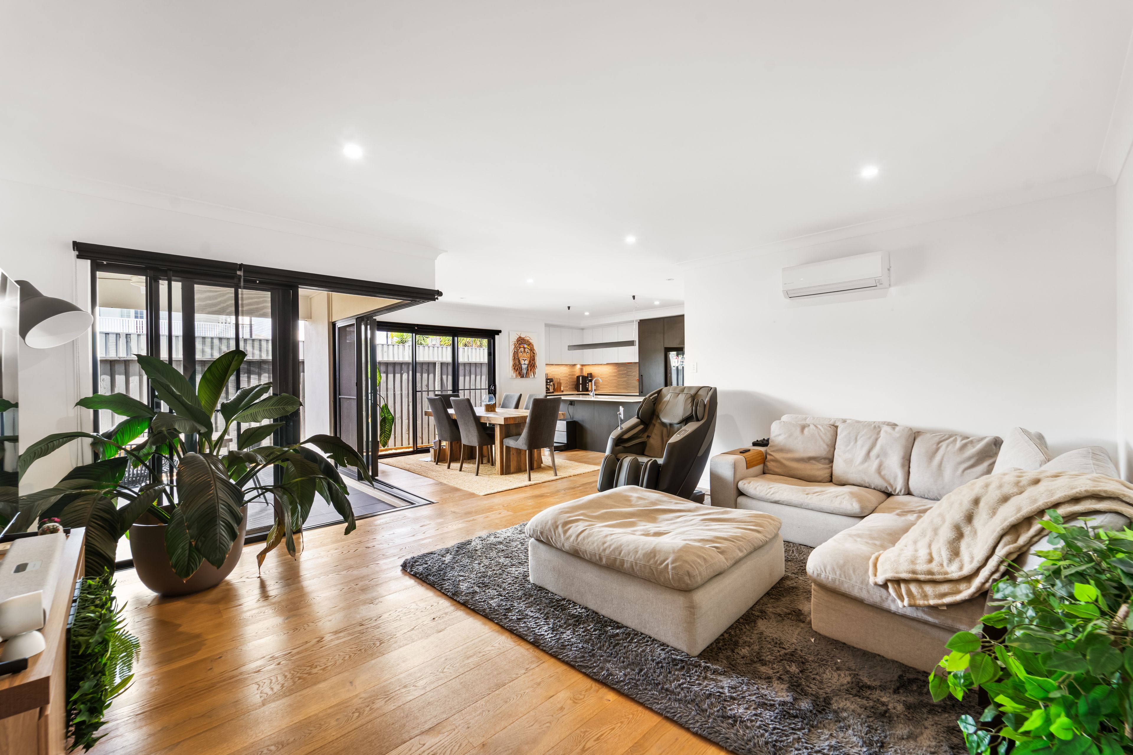 27 Pinnibar Street — photo 4 of 17