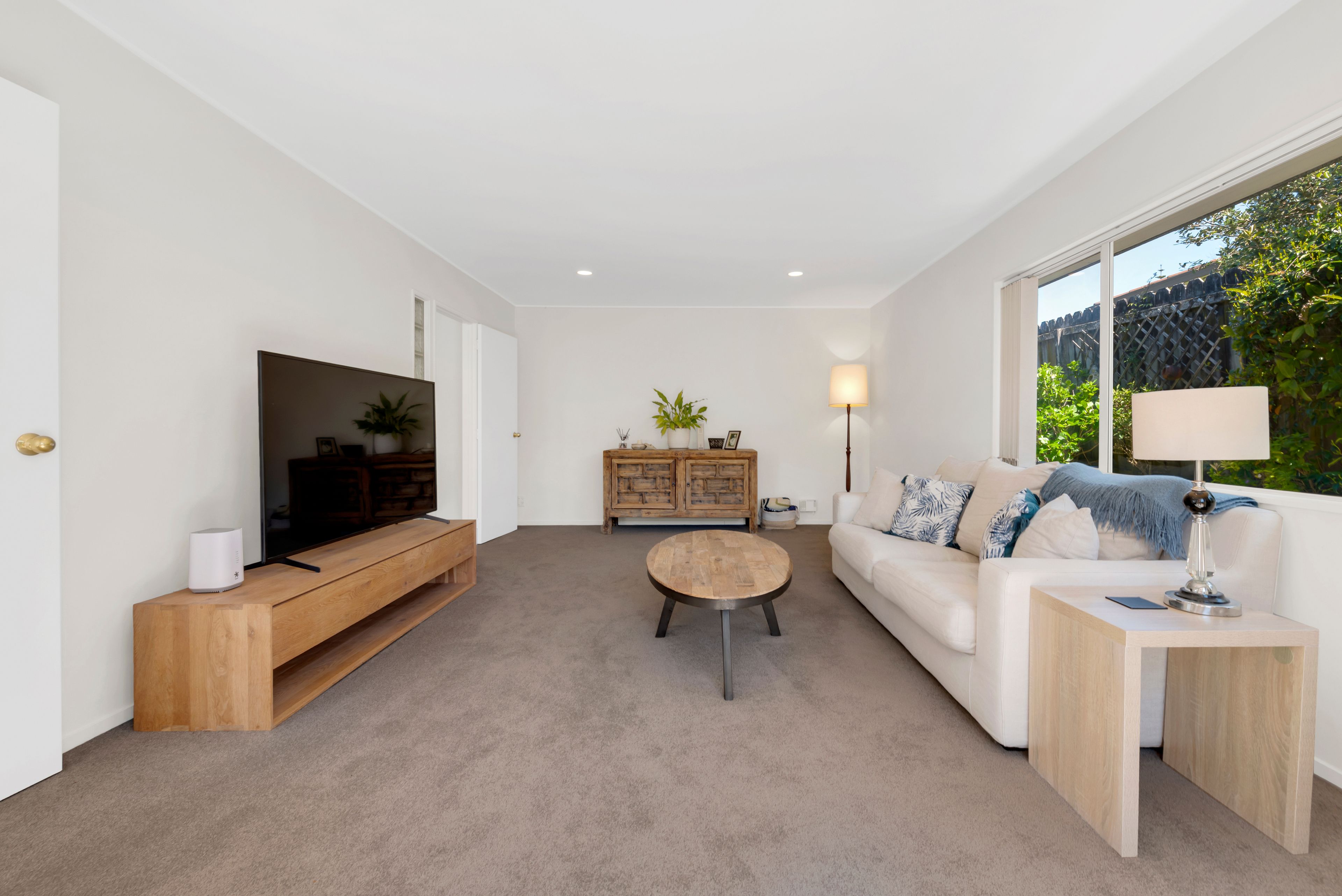 2/248 Botany Road, Botany Downs, Manukau City