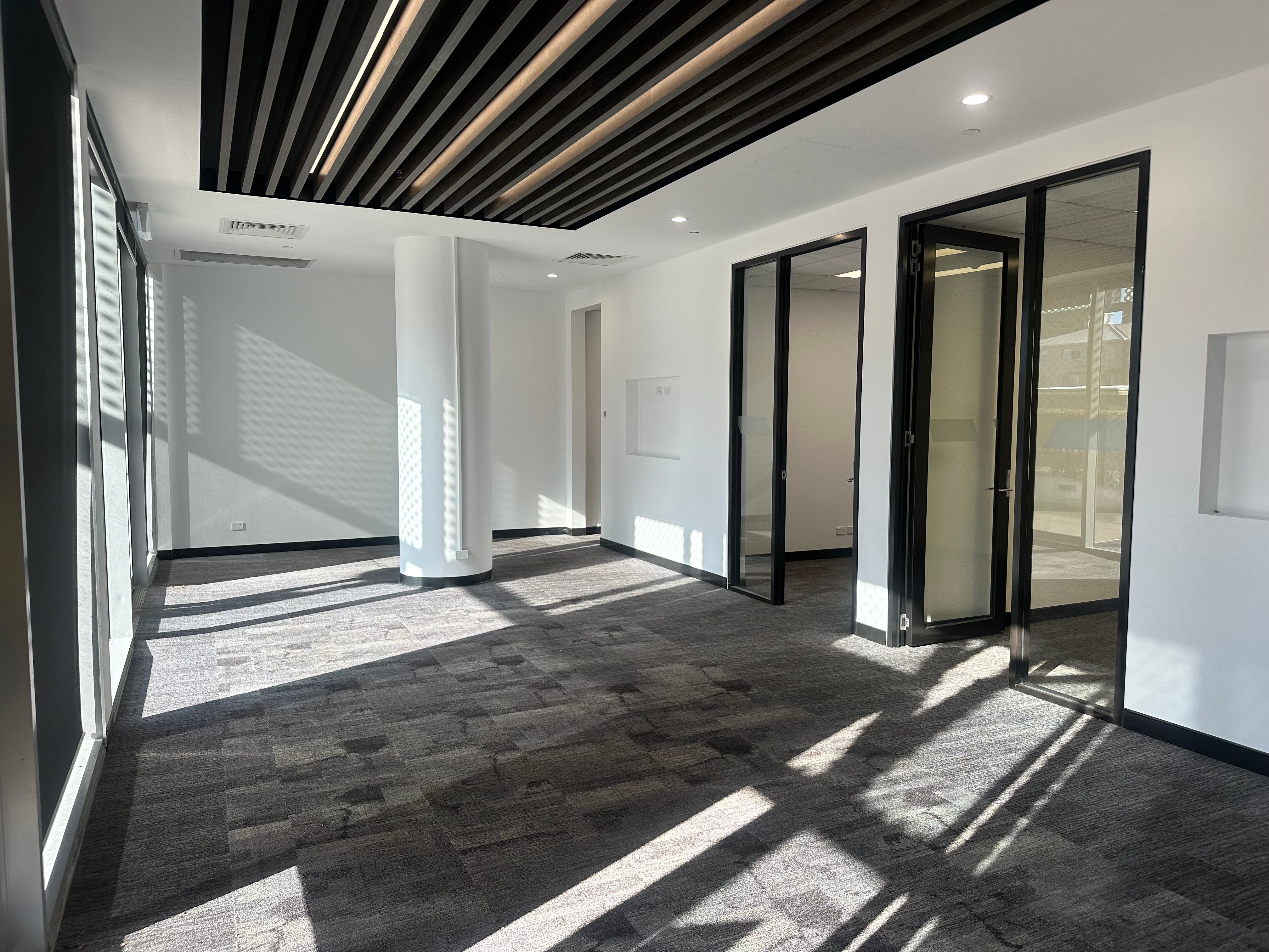 4 & 5/3018 Surfers Paradise Boulevard, Surfers Paradise, QLD 4217