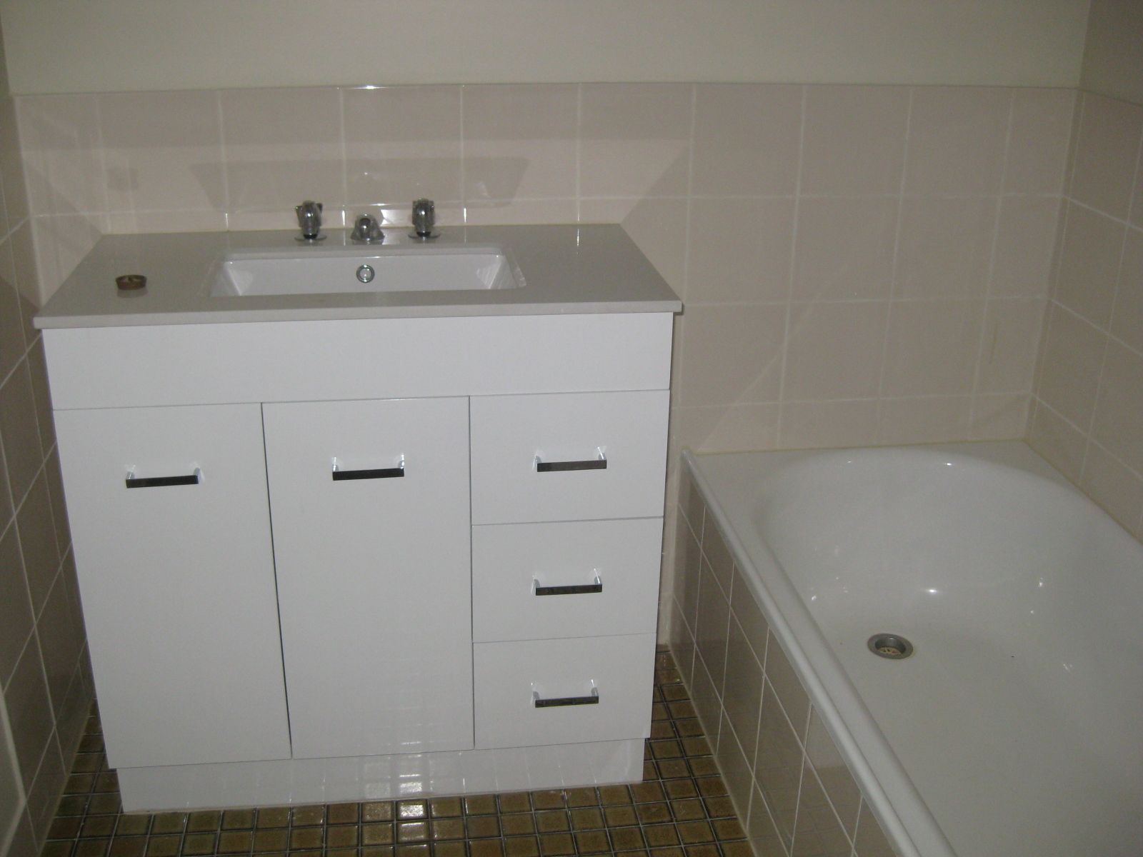 64 Clarke Street — photo 3 of 4