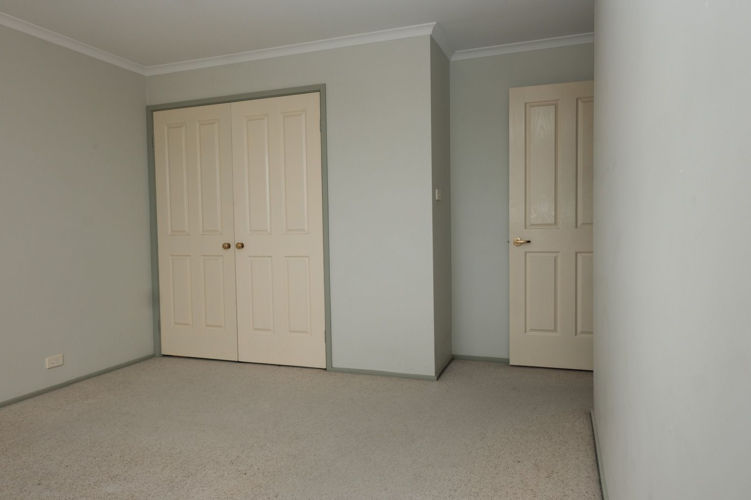 25/9-15 Oxley Street — photo 5 of 10