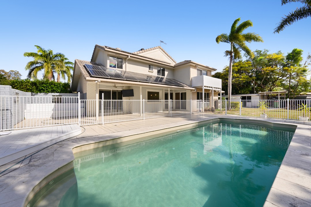 9 Gwydir Court, Helensvale, QLD 4212