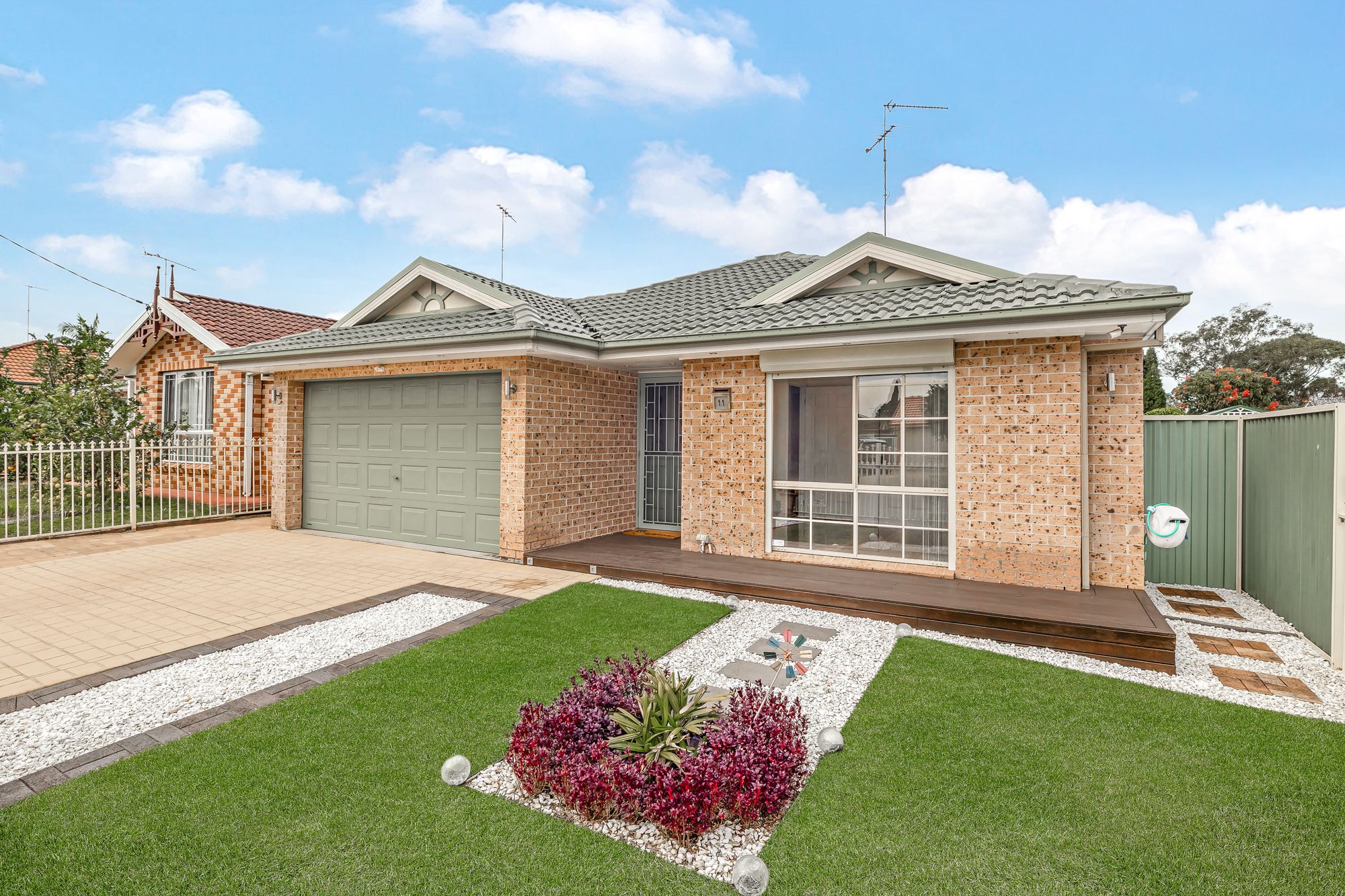 11 Venn Avenue, Lalor Park, NSW 2147