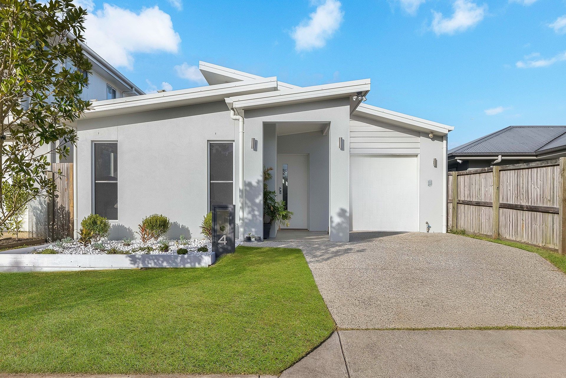 4 Jacana Close, Palmview, QLD 4553