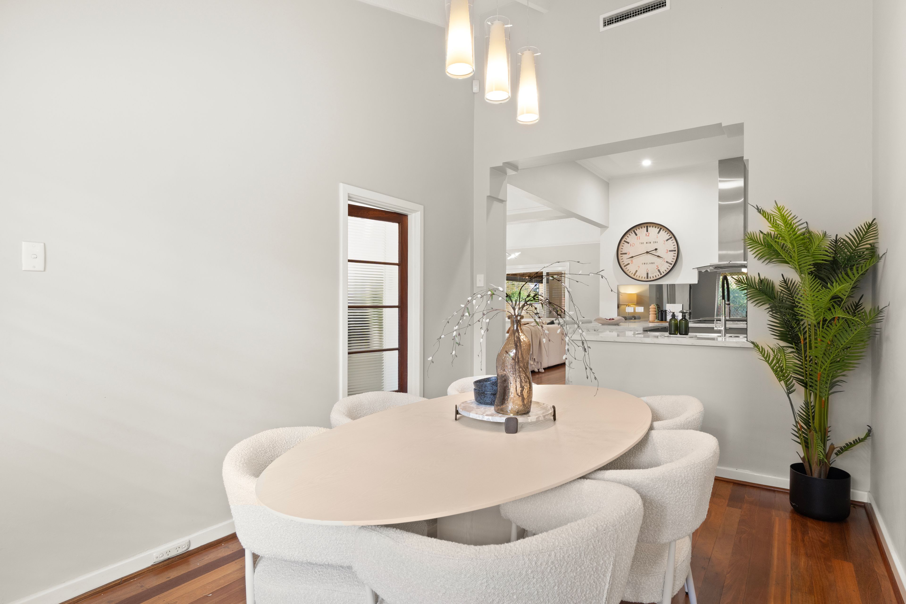 20 Ellesmere Street — photo 12 of 25