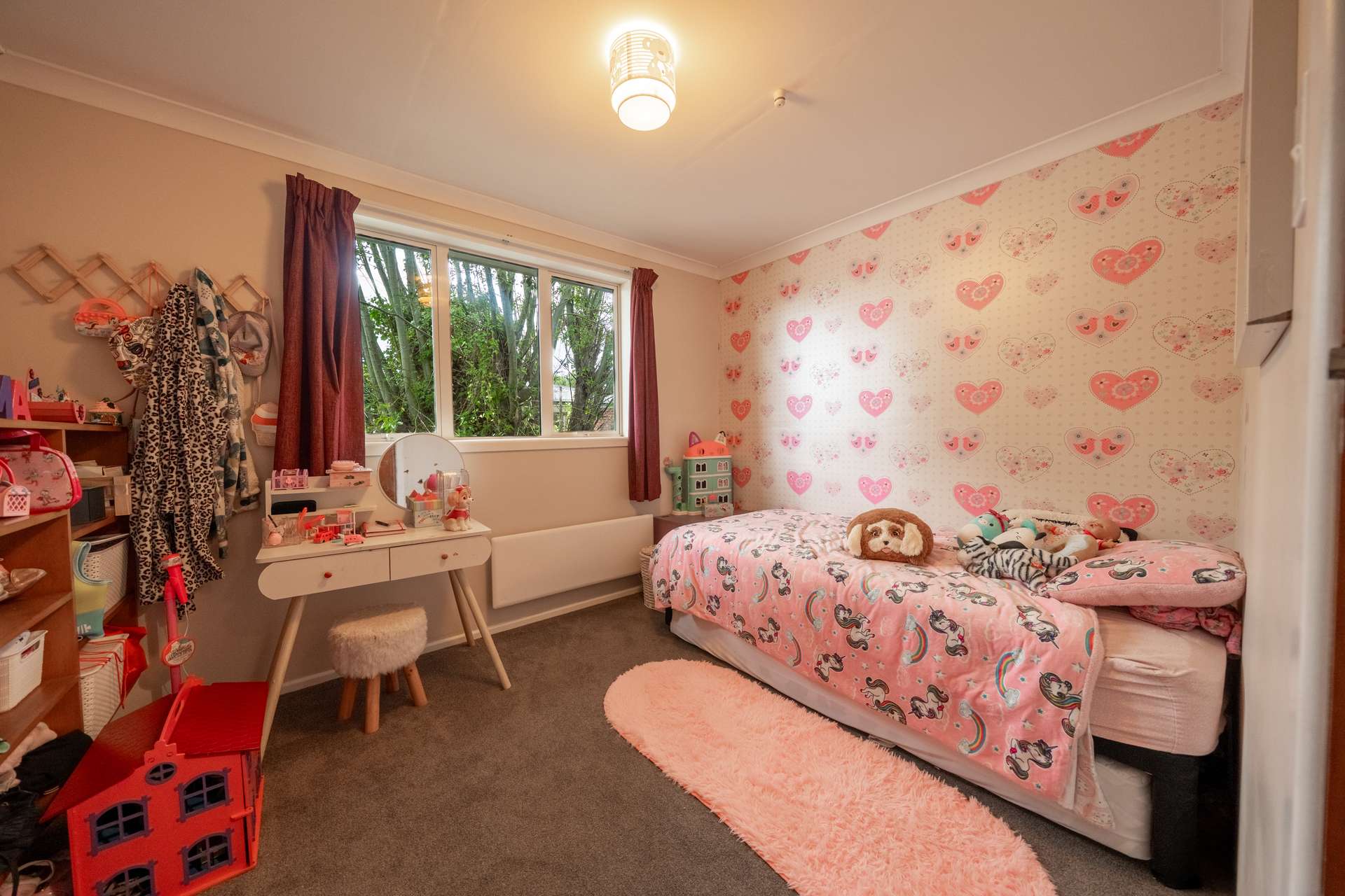 62 Anglem Street photo 9