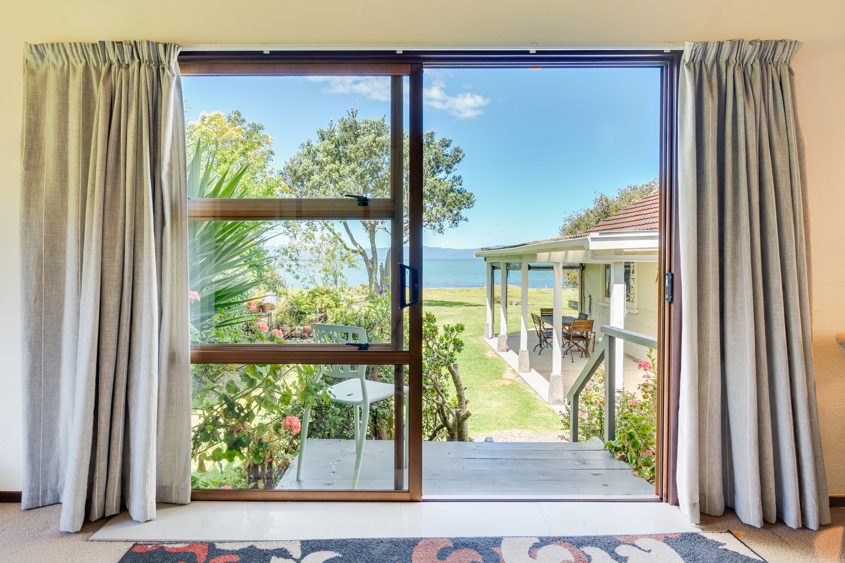 1872 East Coast Road, Kaiaua, Waikato District