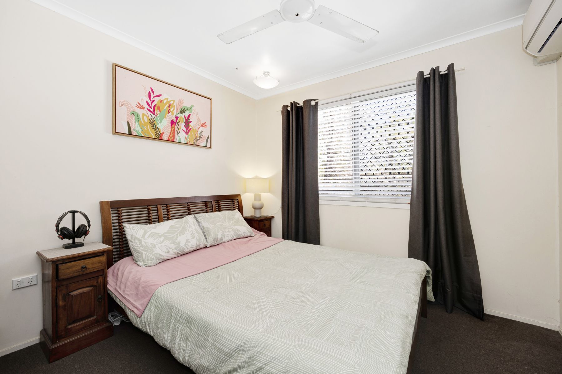 6 Corella Crescent — photo 5 of 12