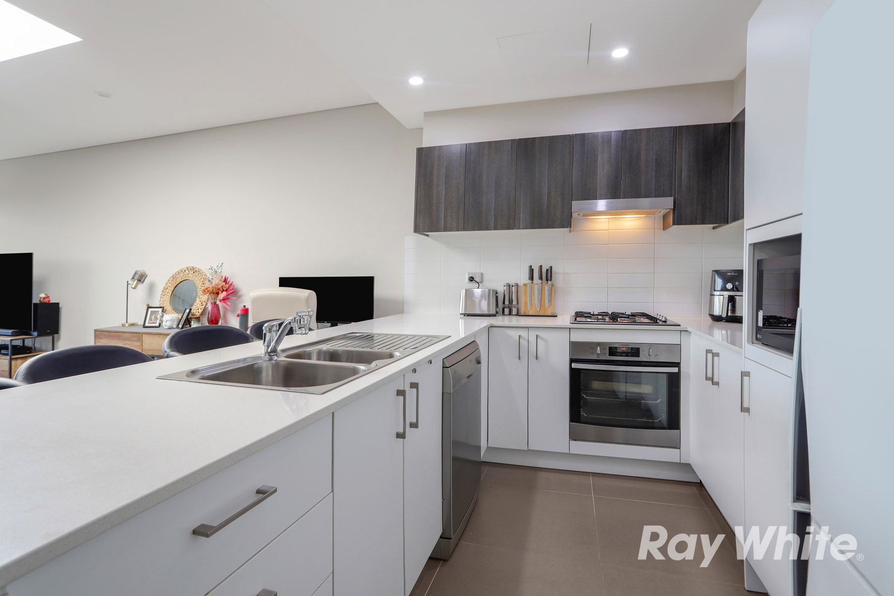 D706/48-52 Derby Street, Kingswood, NSW 2747