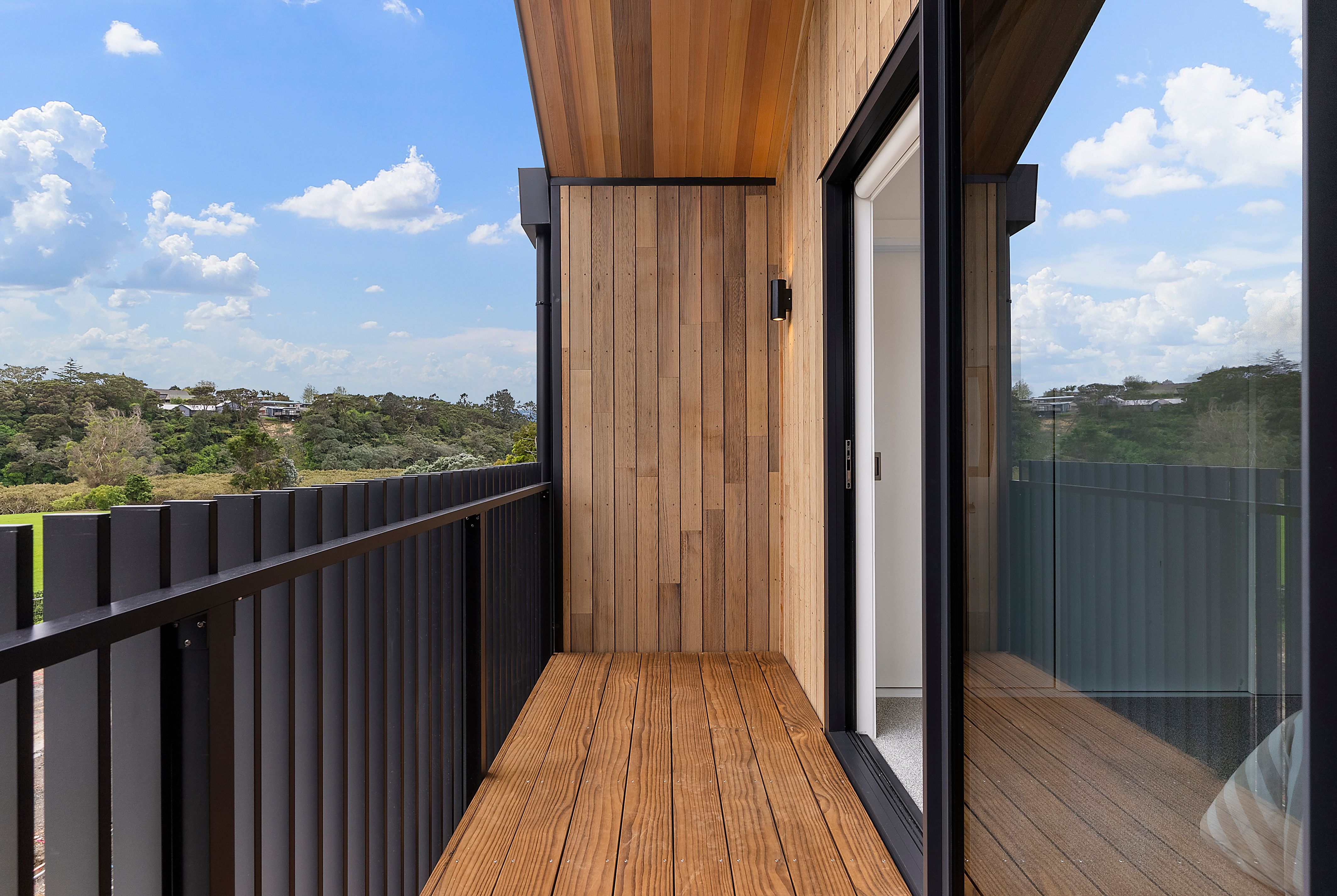 4/47 Taipari Road, Te Atatu Peninsula, Waitakere City