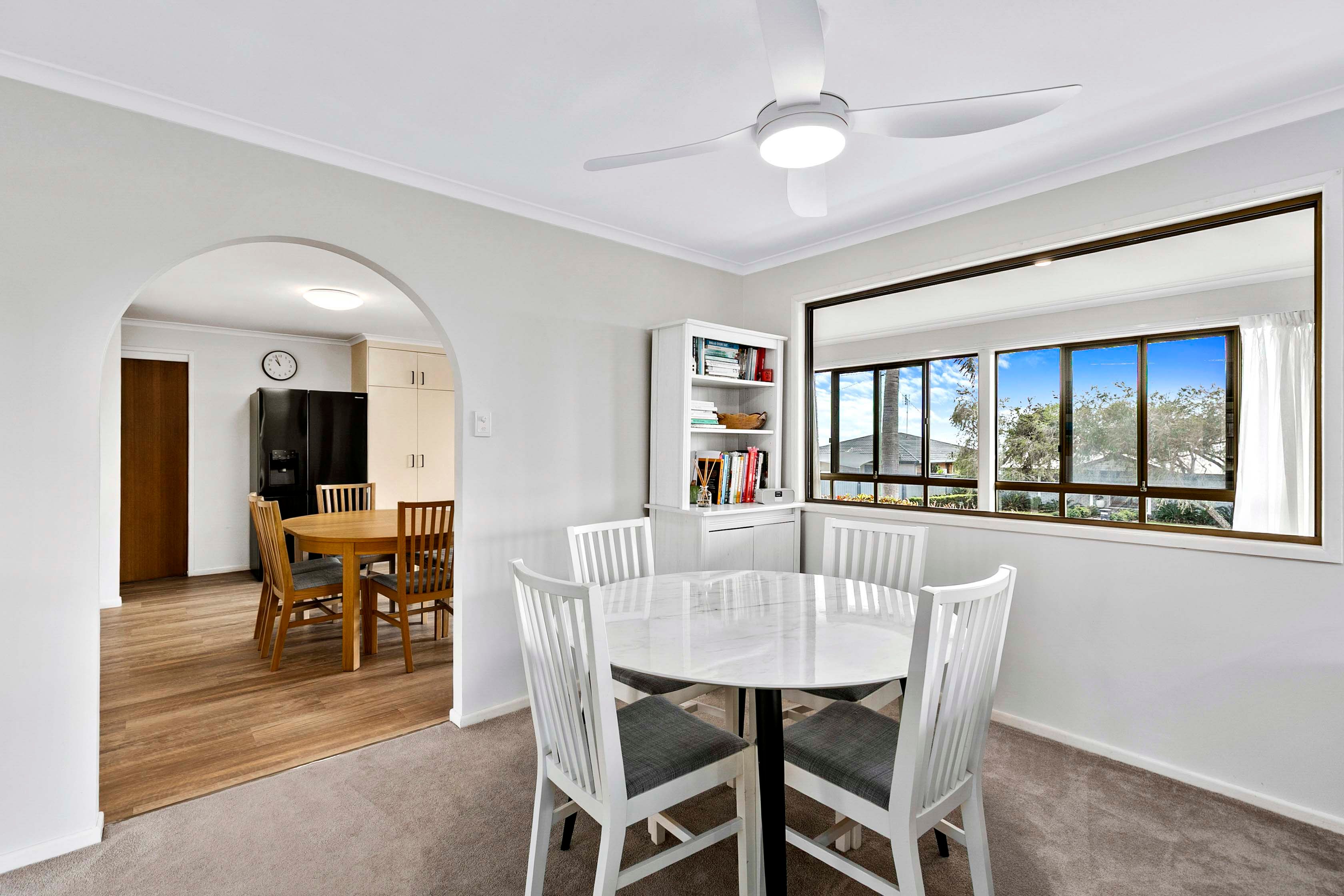 41 Birrabeen Avenue — photo 9 of 30