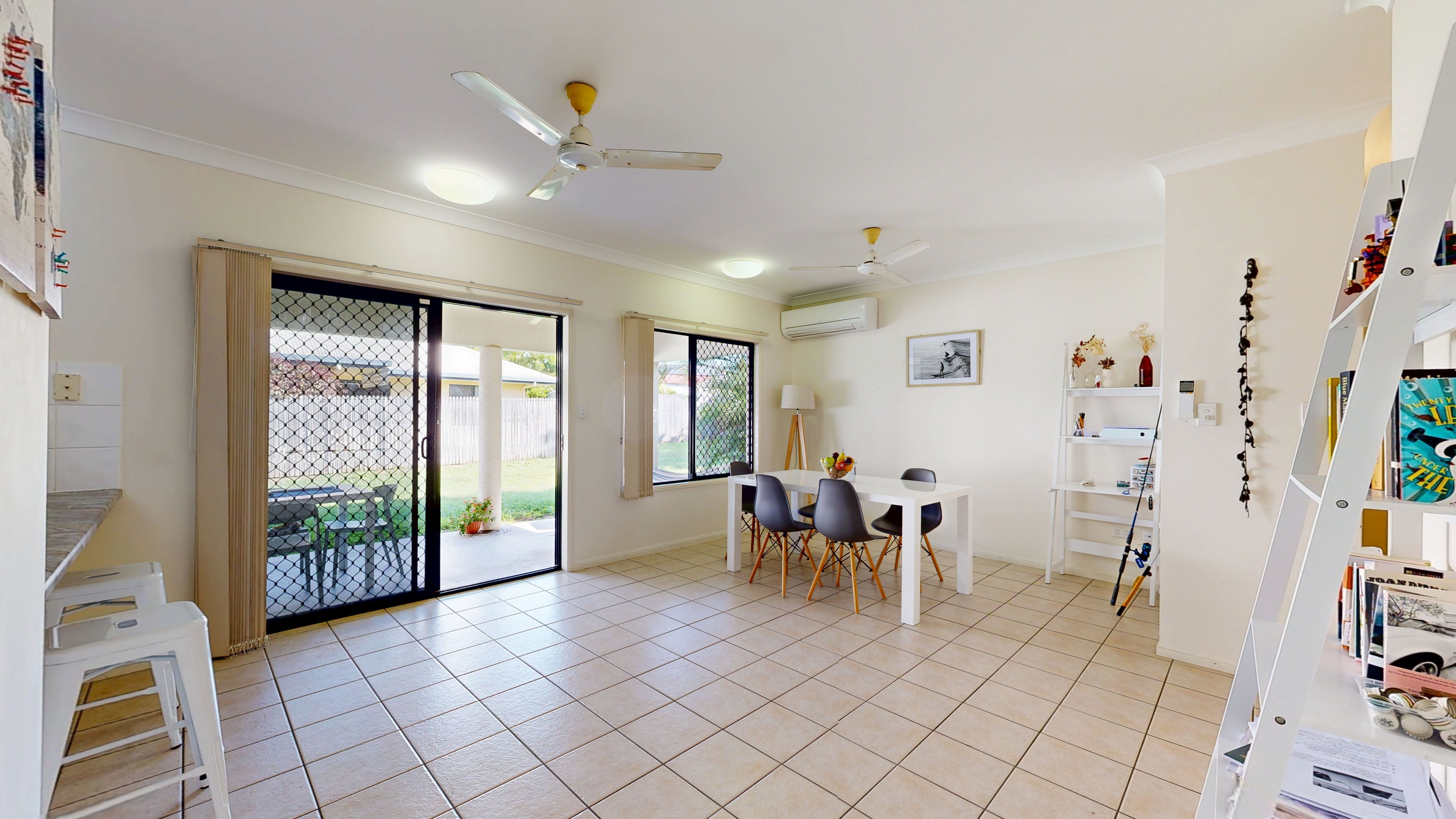 47 Regatta Crescent — photo 9 of 18