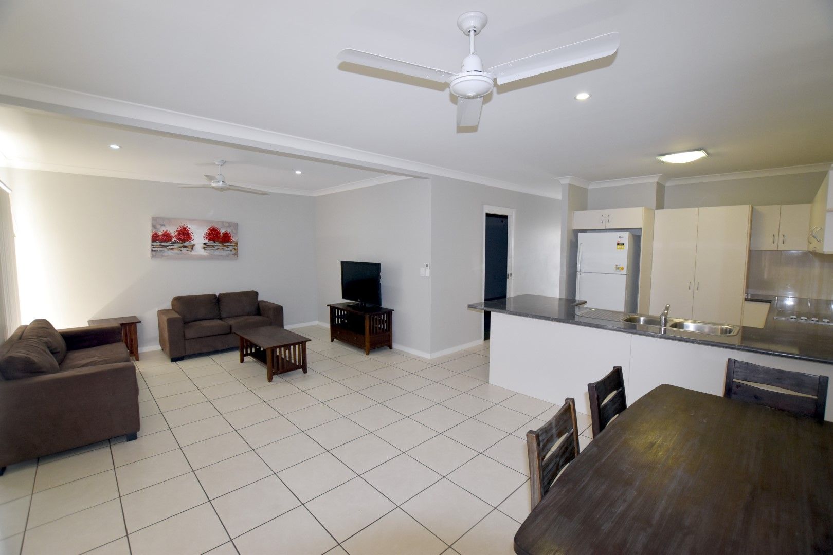 3/214 Oaka Street, South Gladstone, QLD 4680